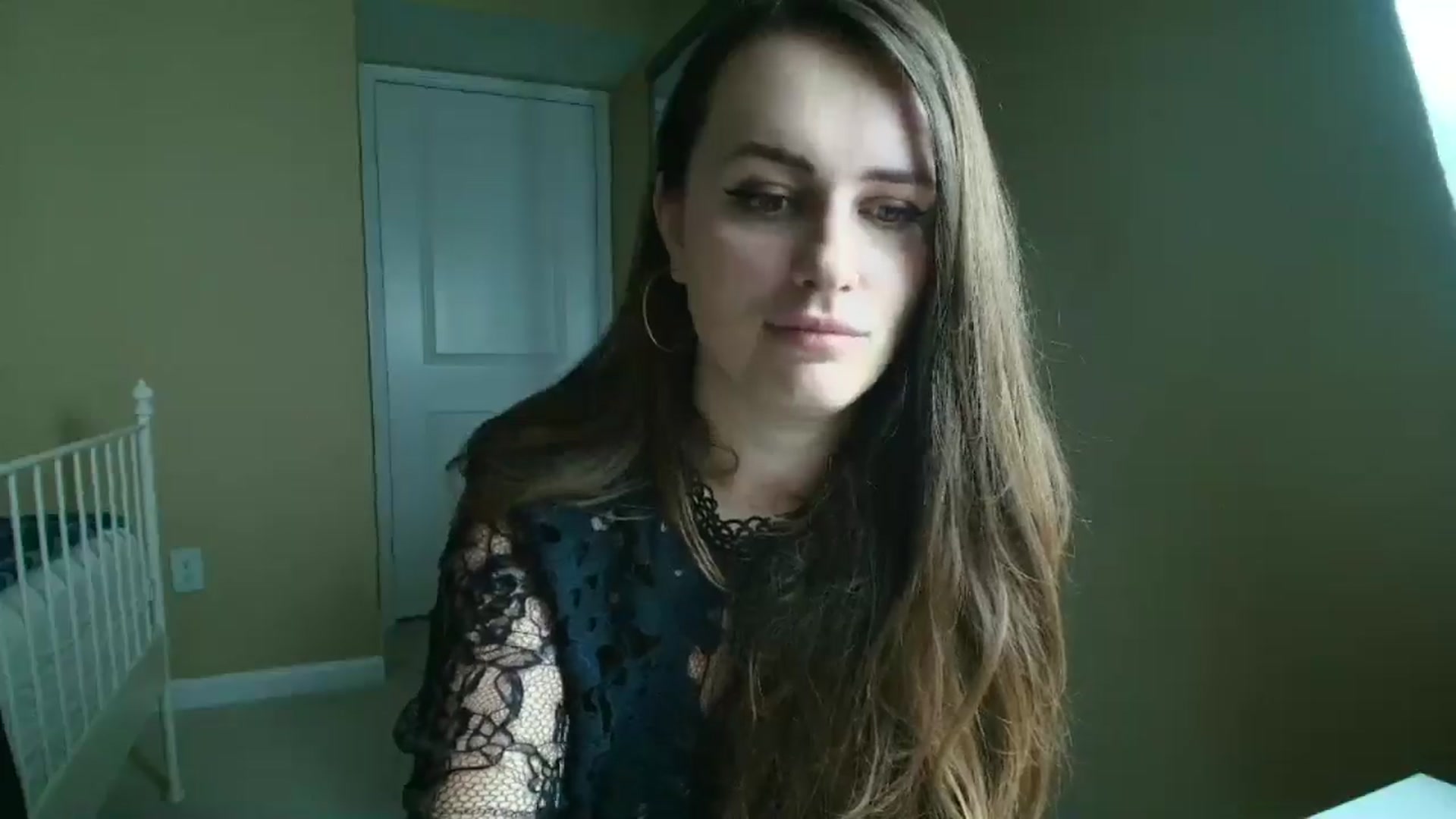 Gallery image thumbnail from CoronaExtra_'s myfreecams stream on, 10/20/2025, 02:09 image 4 of 20