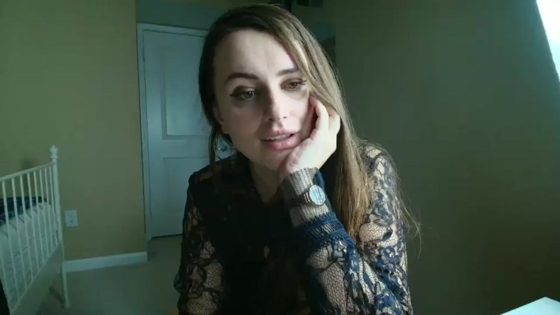 Gallery image thumbnail from CoronaExtra_'s myfreecams stream on, 10/20/2025, 02:09 image 7 of 20