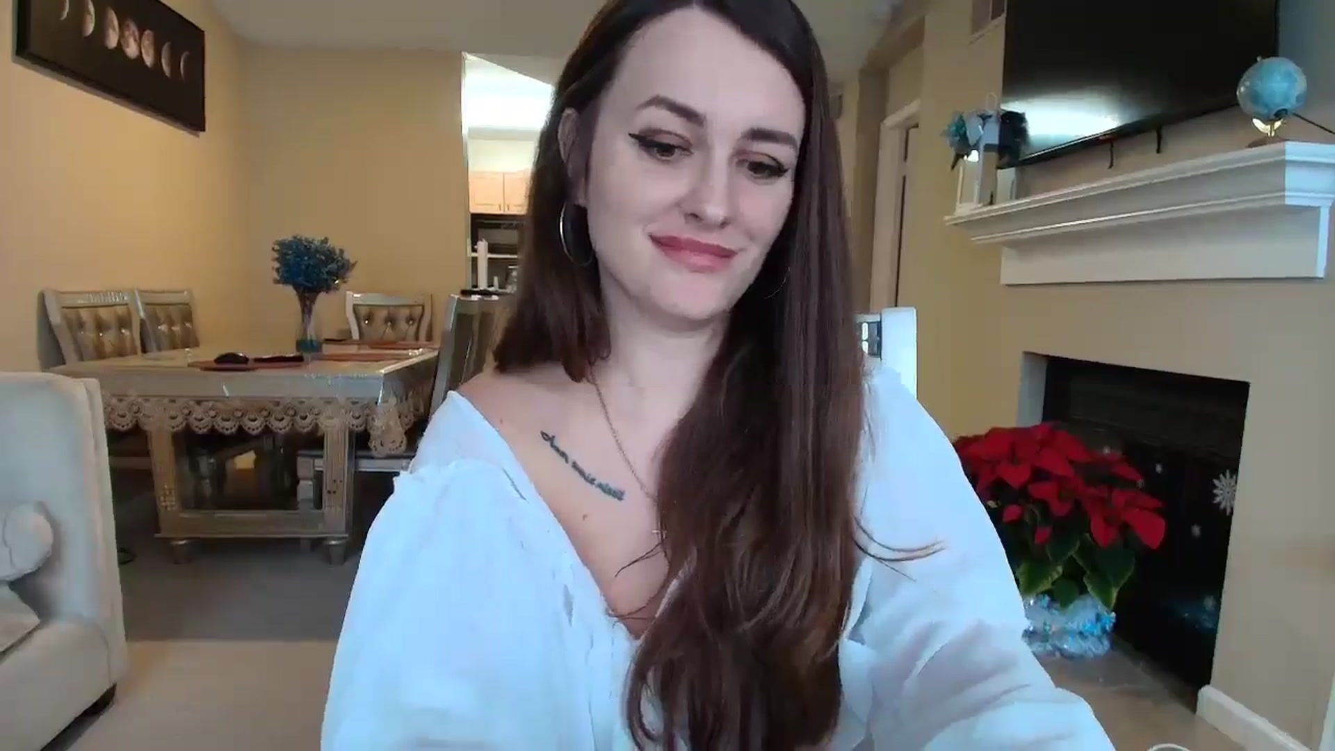Gallery image thumbnail from CoronaExtra_'s myfreecams stream on, 12/05/2025, 22:41 image 4 of 20