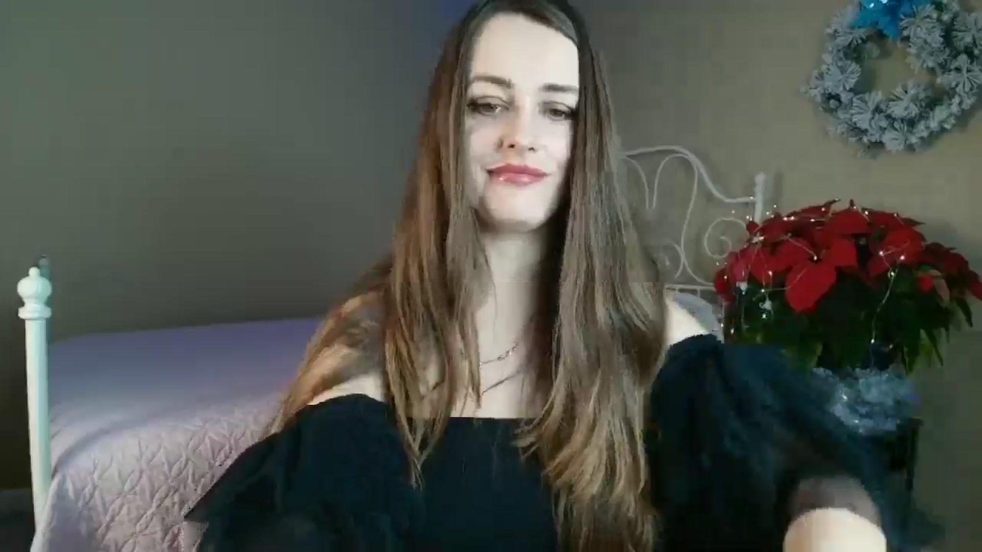 Gallery image thumbnail from CoronaExtra_'s myfreecams stream on, 12/06/2025, 22:21 image 12 of 20