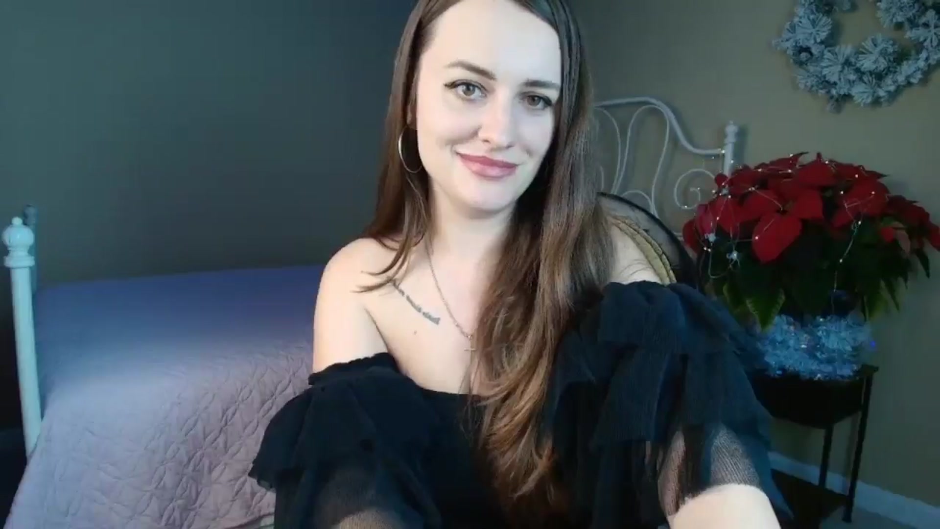Gallery image thumbnail from CoronaExtra_'s myfreecams stream on, 12/07/2025, 02:33 image 14 of 20
