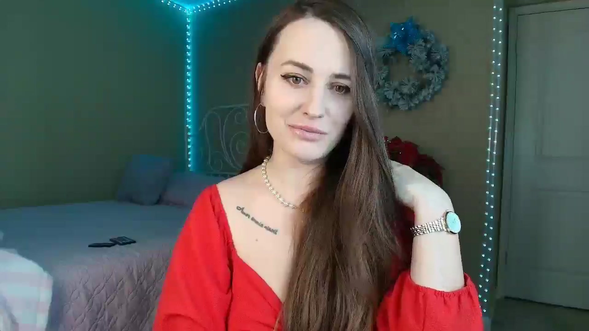Gallery image thumbnail from CoronaExtra_'s myfreecams stream on, 12/14/2025, 24:00 image 15 of 20