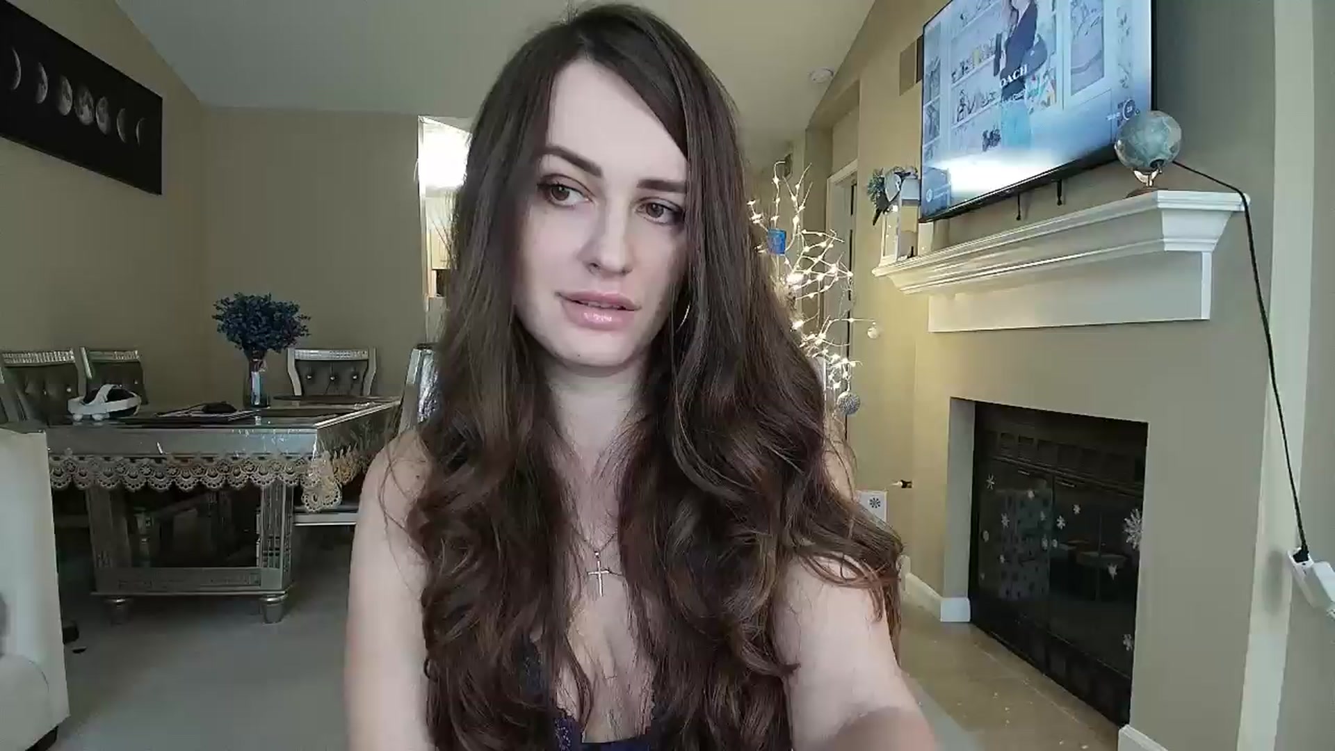Gallery image thumbnail from CoronaExtra_'s myfreecams stream on, 12/15/2025, 19:45 image 14 of 20