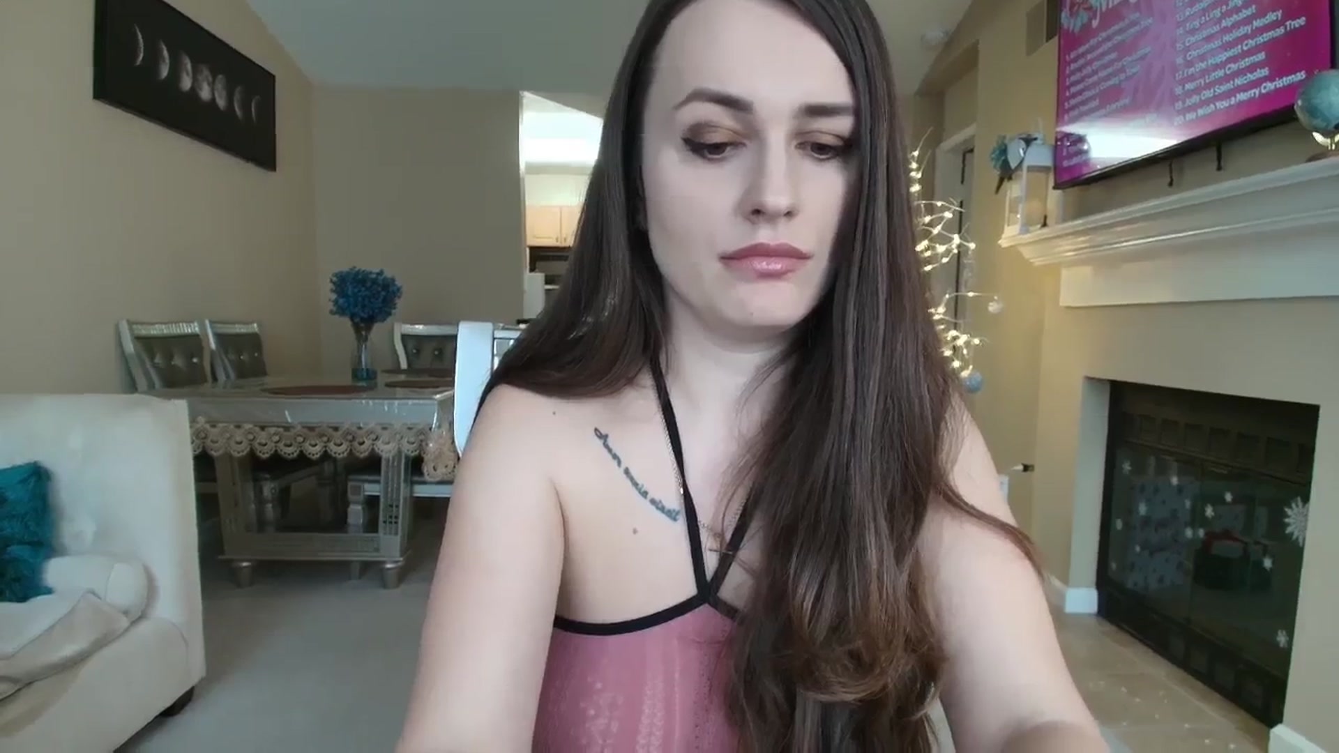 Gallery image thumbnail from CoronaExtra_'s myfreecams stream on, 12/16/2025, 22:41 image 6 of 20