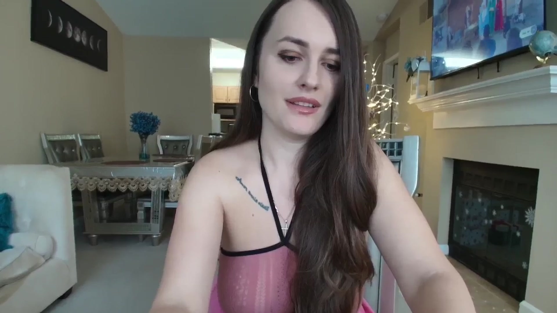 Gallery image thumbnail from CoronaExtra_'s myfreecams stream on, 12/16/2025, 22:41 image 15 of 20