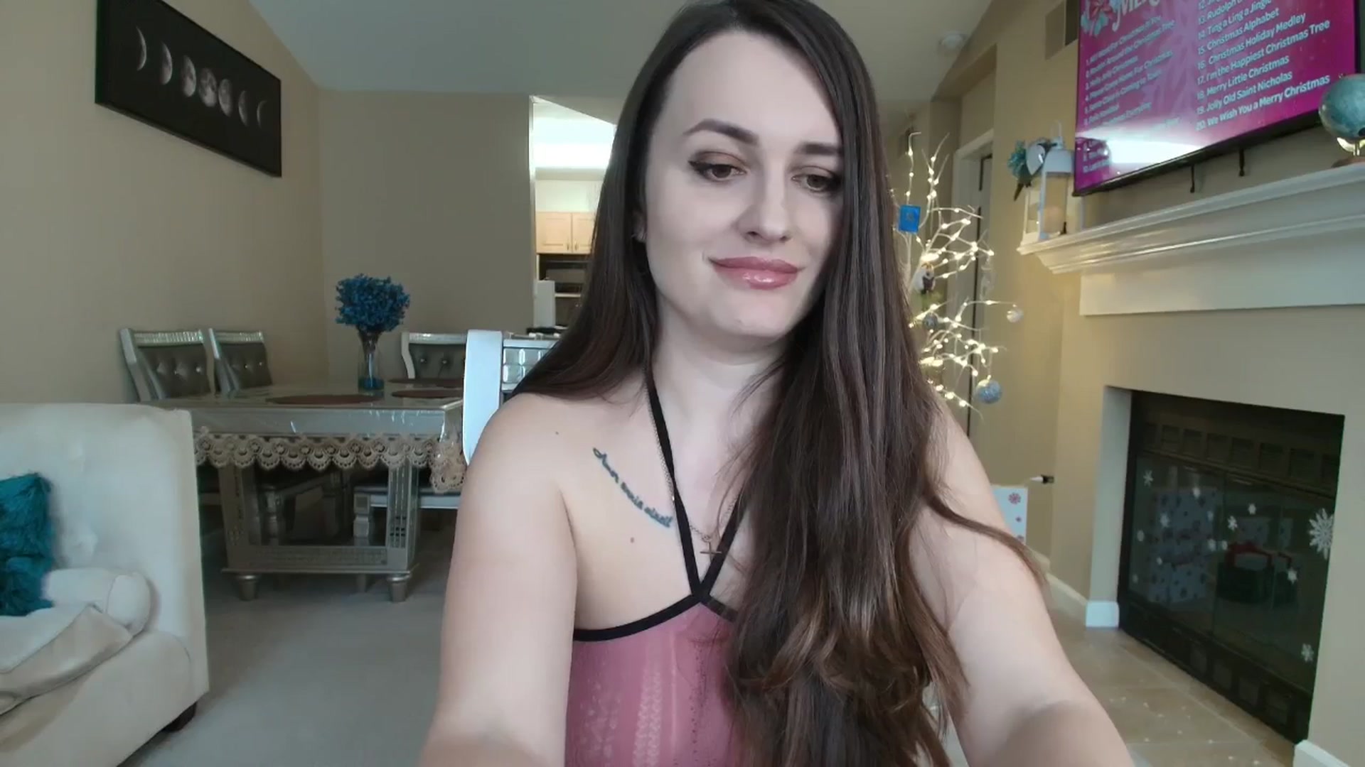 Gallery image thumbnail from CoronaExtra_'s myfreecams stream on, 12/16/2025, 22:41 image 5 of 20