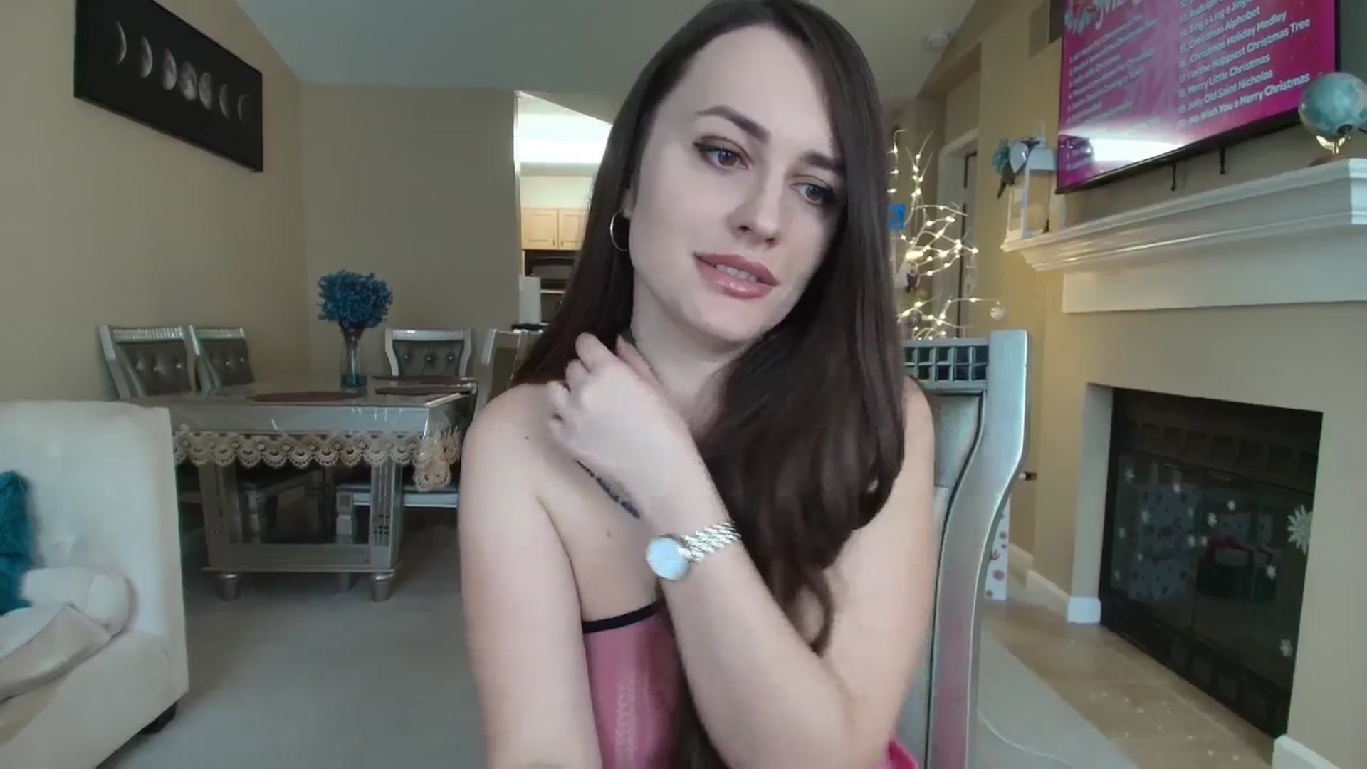 Gallery image thumbnail from CoronaExtra_'s myfreecams stream on, 12/16/2025, 22:41 image 18 of 20