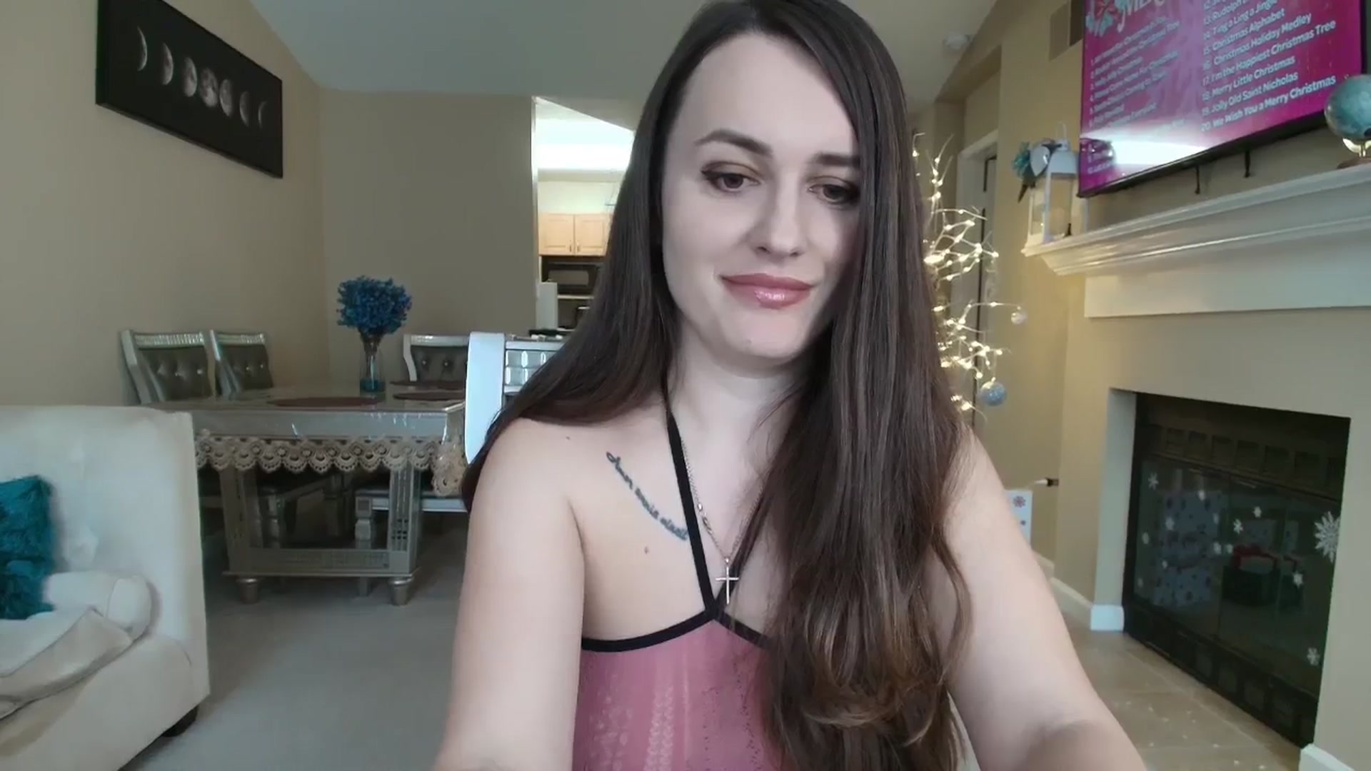 Gallery image thumbnail from CoronaExtra_'s myfreecams stream on, 12/16/2025, 22:41 image 7 of 20
