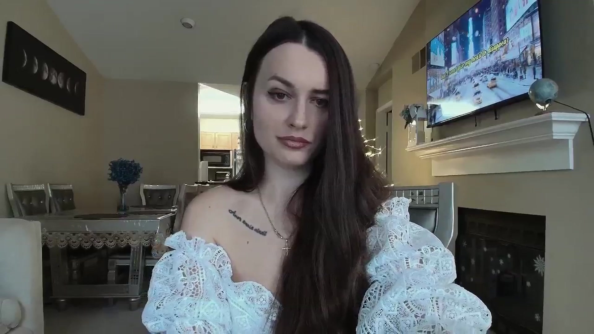 Gallery image thumbnail from CoronaExtra_'s myfreecams stream on, 12/18/2025, 20:16 image 4 of 20