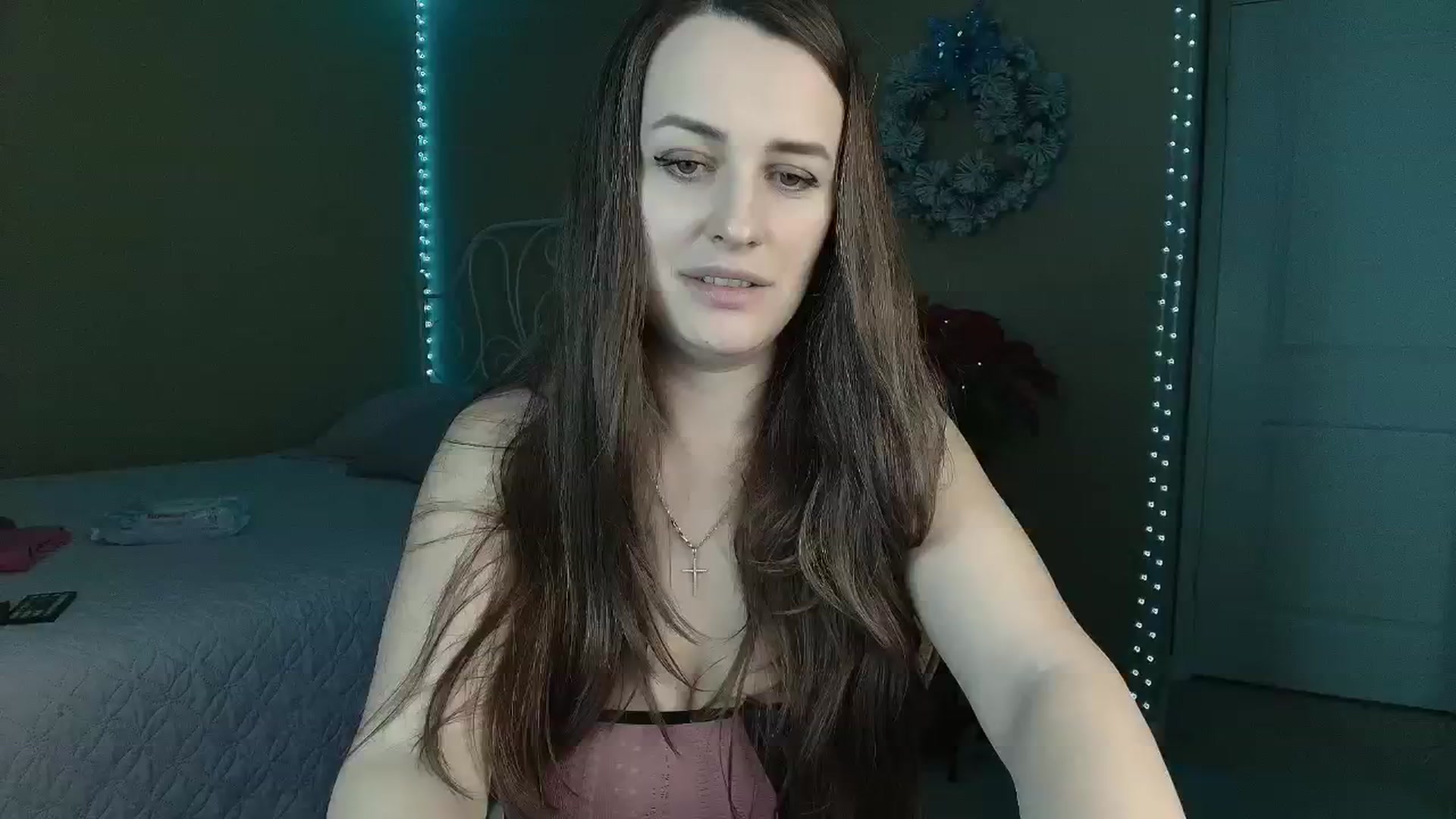 Gallery image thumbnail from CoronaExtra_'s myfreecams stream on, 12/19/2025, 04:02 image 13 of 20