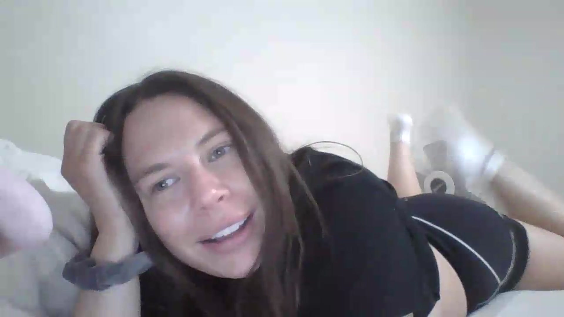 Gallery image thumbnail from CorsaMiles's myfreecams stream on, 06/10/2026, 21:53 image 11 of 20