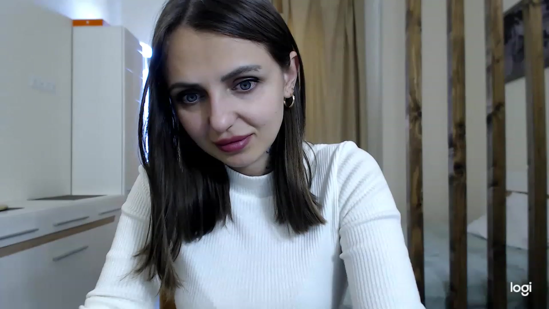 Gallery image thumbnail from CosNia's myfreecams stream on, 03/04/2023, 12:17 image 18 of 20