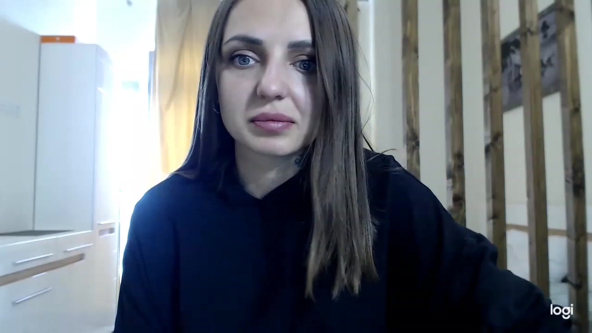 Gallery image thumbnail from CosNia's myfreecams stream on, 03/05/2023, 09:43 image 16 of 20