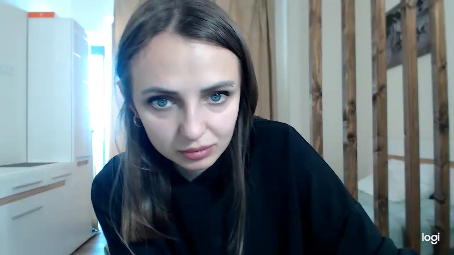 Gallery image thumbnail from CosNia's myfreecams stream on, 03/05/2023, 11:33 image 6 of 20