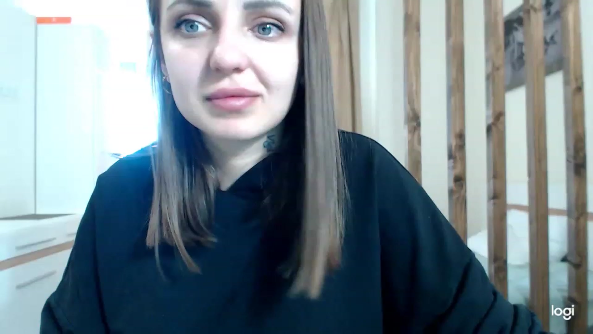 Gallery image thumbnail from CosNia's myfreecams stream on, 03/05/2023, 11:33 image 3 of 20
