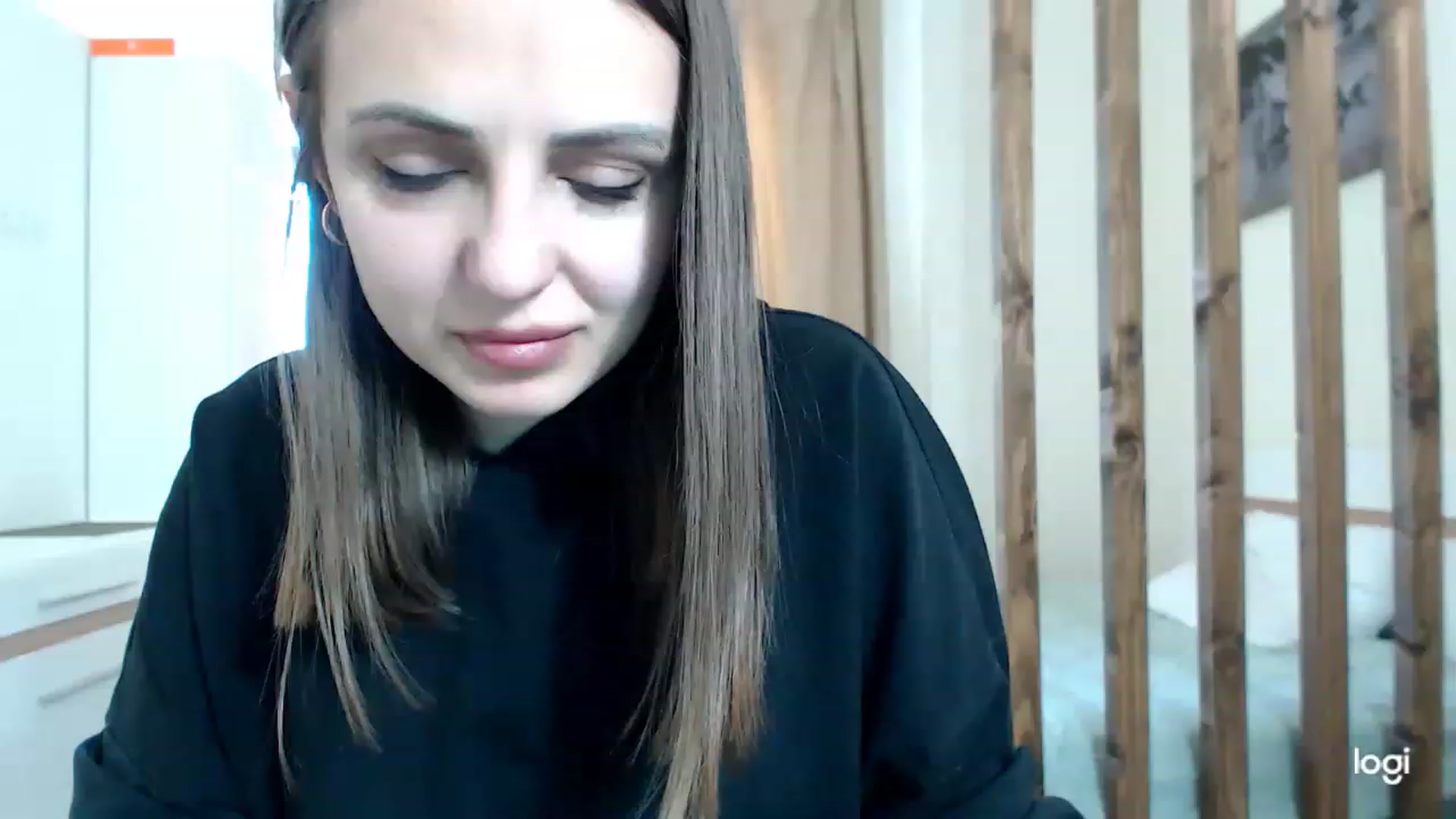 Gallery image thumbnail from CosNia's myfreecams stream on, 03/05/2023, 11:33 image 4 of 20