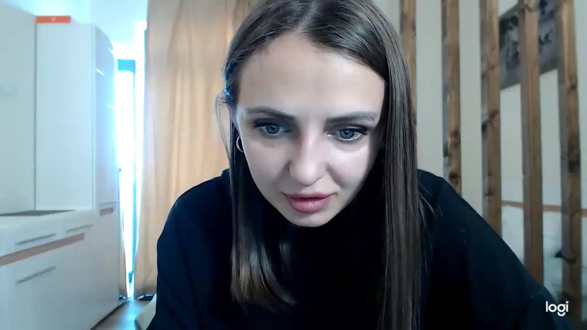 Gallery image thumbnail from CosNia's myfreecams stream on, 03/05/2023, 11:33 image 17 of 20