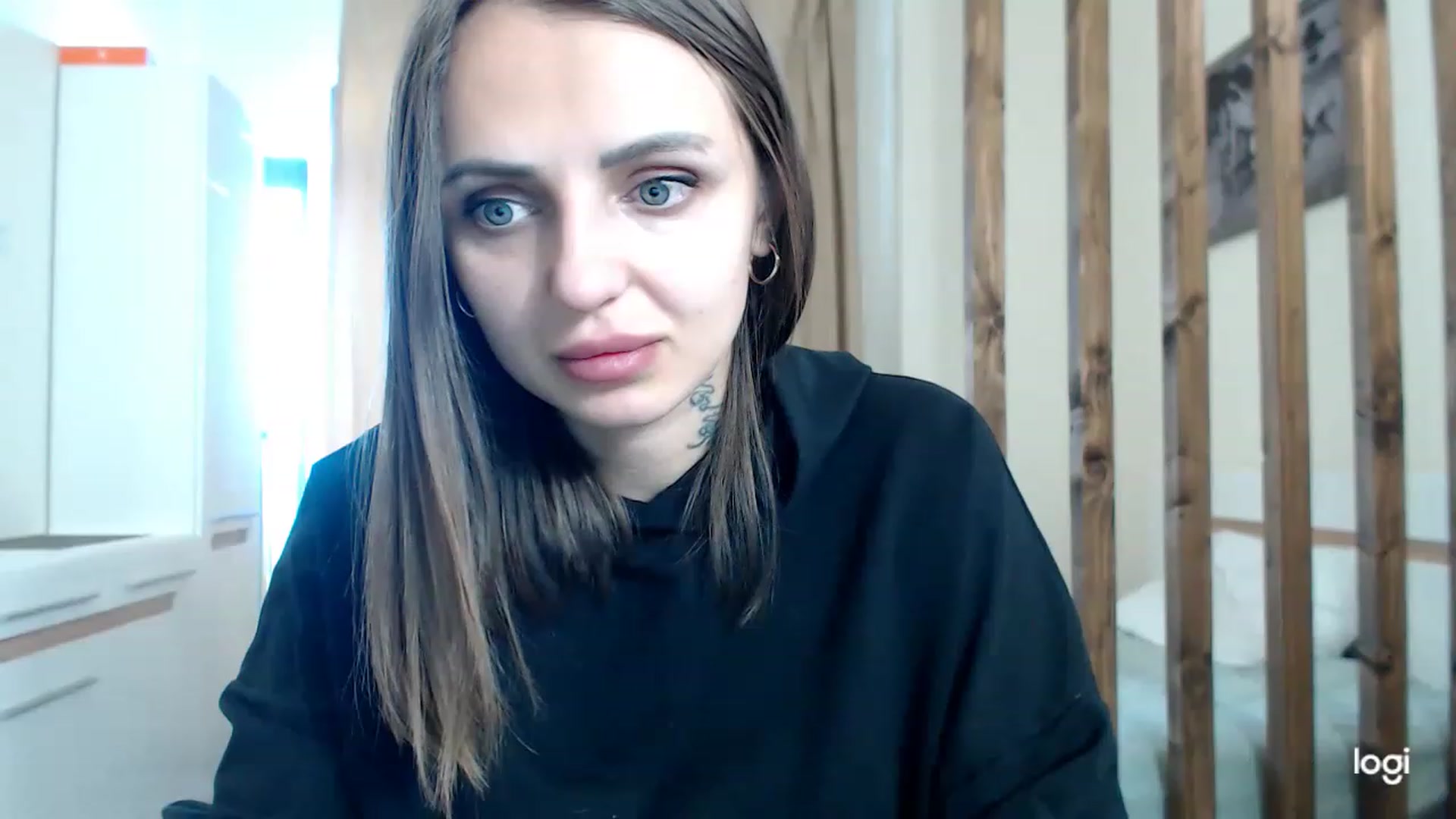 Gallery image thumbnail from CosNia's myfreecams stream on, 03/05/2023, 12:55 image 4 of 20