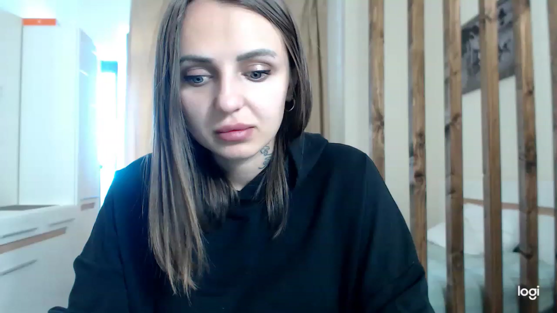 Gallery image thumbnail from CosNia's myfreecams stream on, 03/05/2023, 12:55 image 10 of 20