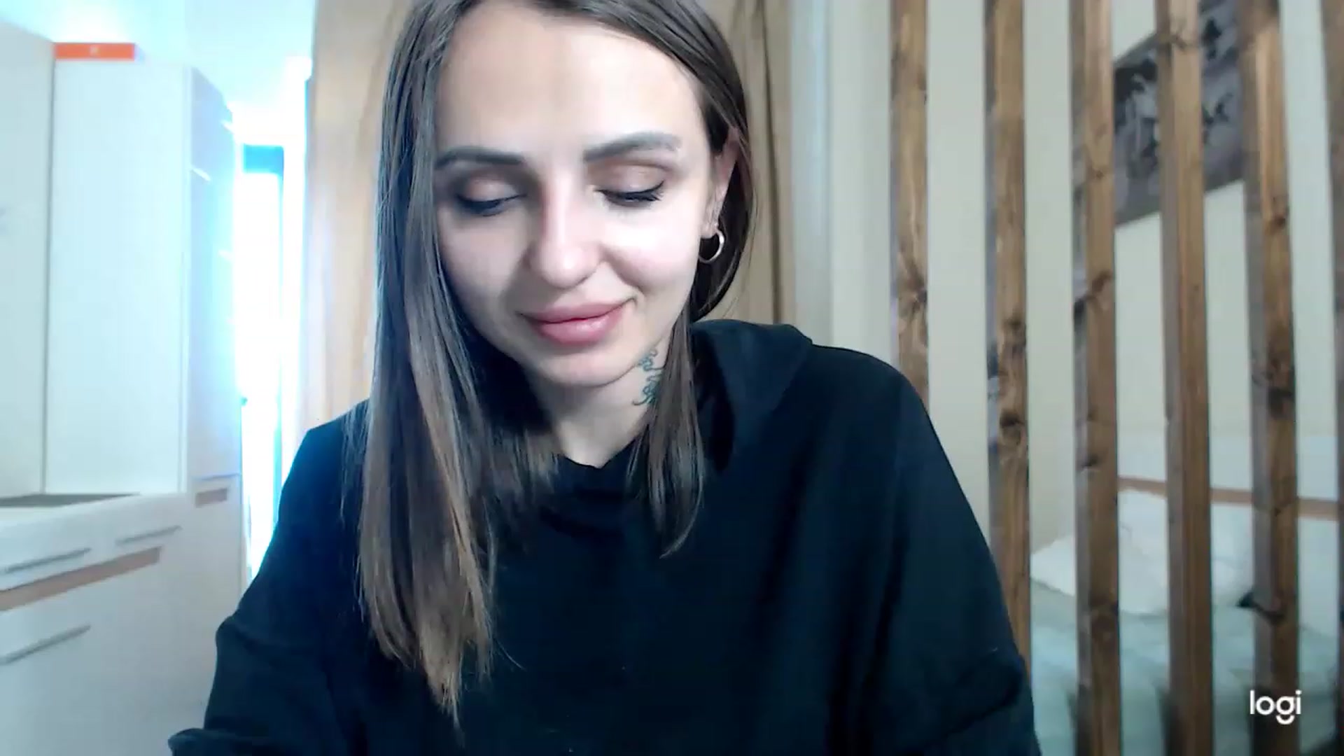 Gallery image thumbnail from CosNia's myfreecams stream on, 03/05/2023, 12:55 image 1 of 20