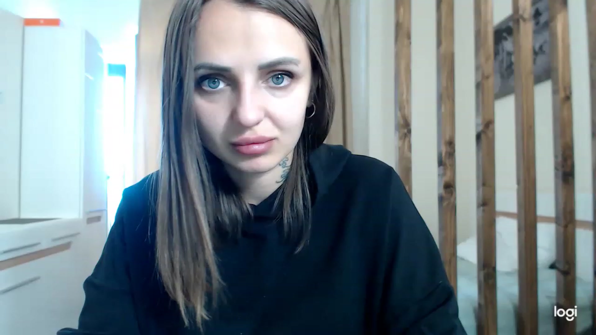 Gallery image thumbnail from CosNia's myfreecams stream on, 03/05/2023, 12:55 image 7 of 20