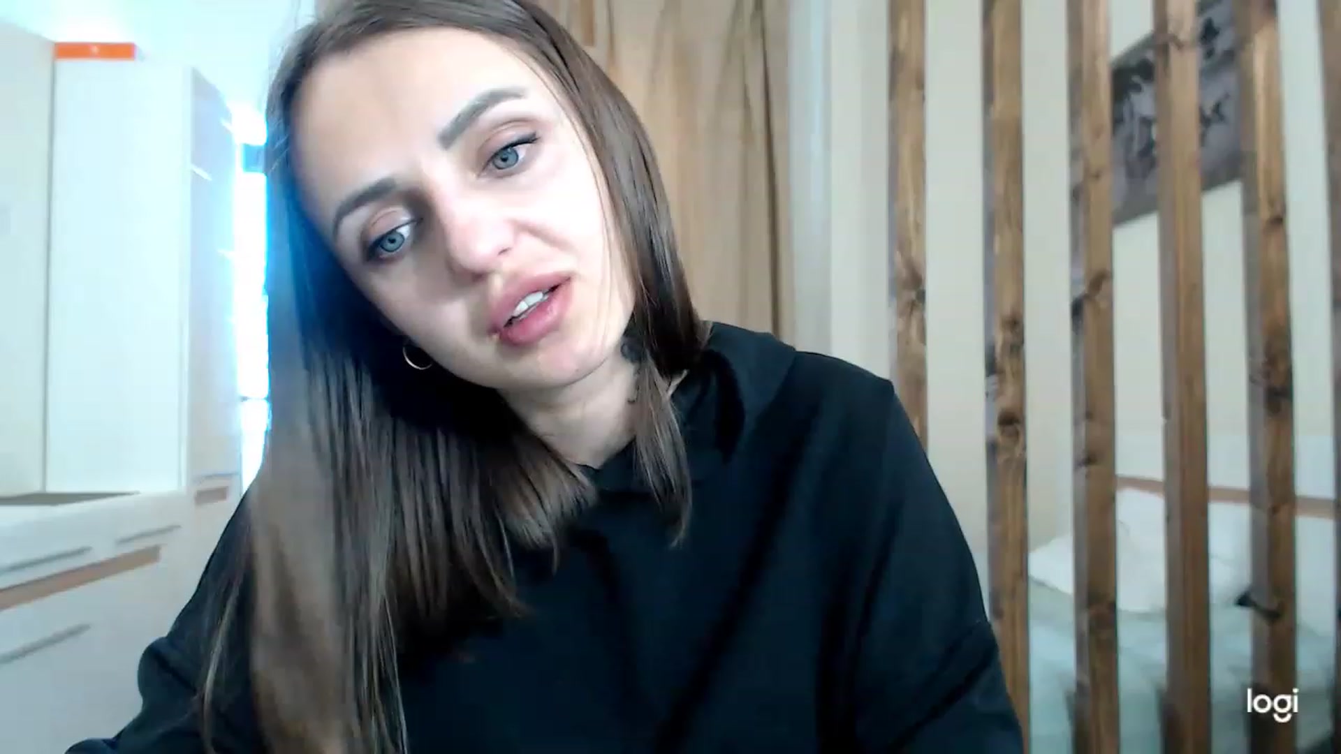 Gallery image thumbnail from CosNia's myfreecams stream on, 03/05/2023, 12:55 image 17 of 20