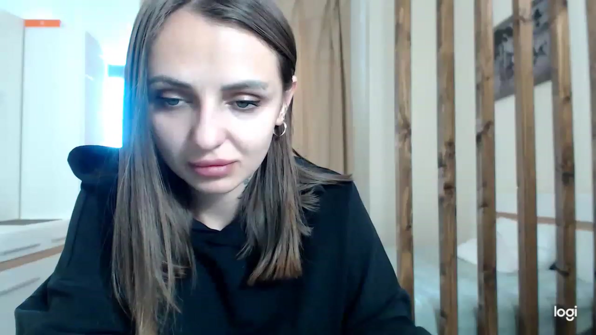 Gallery image thumbnail from CosNia's myfreecams stream on, 03/05/2023, 13:46 image 9 of 20