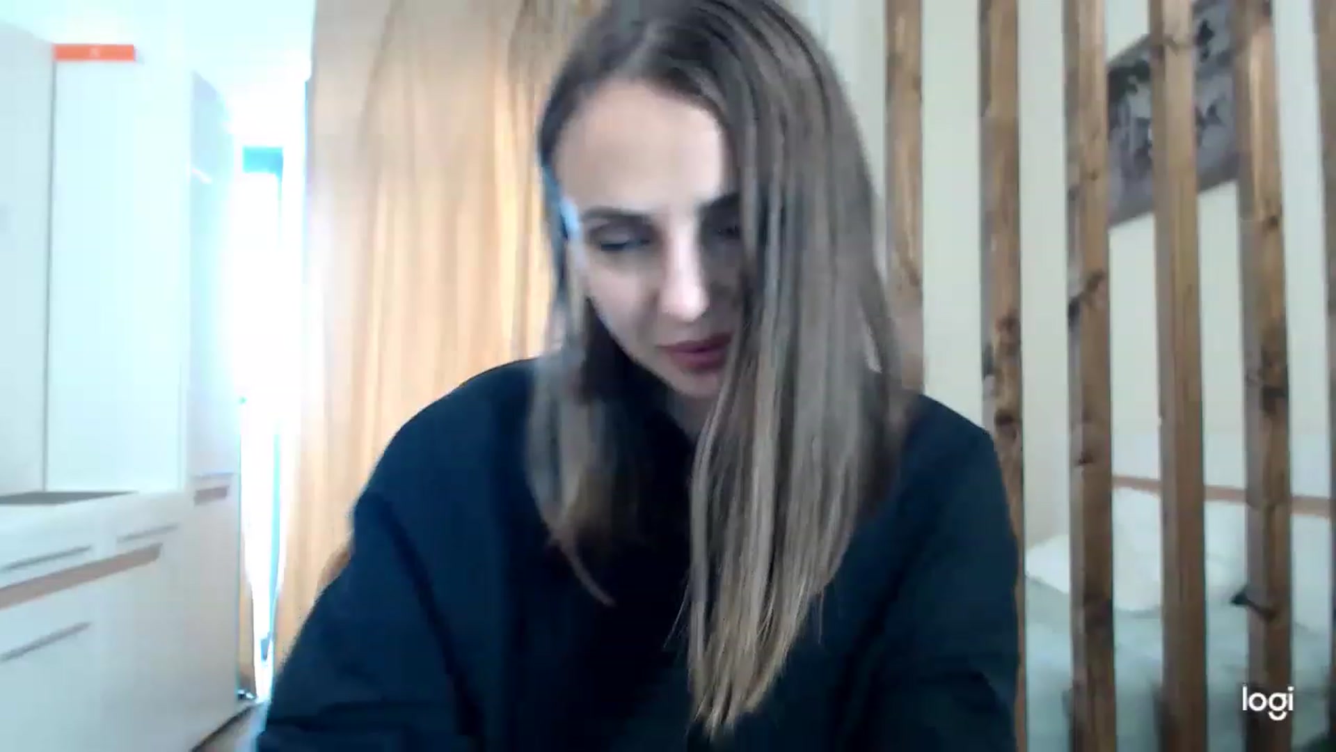 Gallery image thumbnail from CosNia's myfreecams stream on, 03/05/2023, 13:46 image 2 of 20