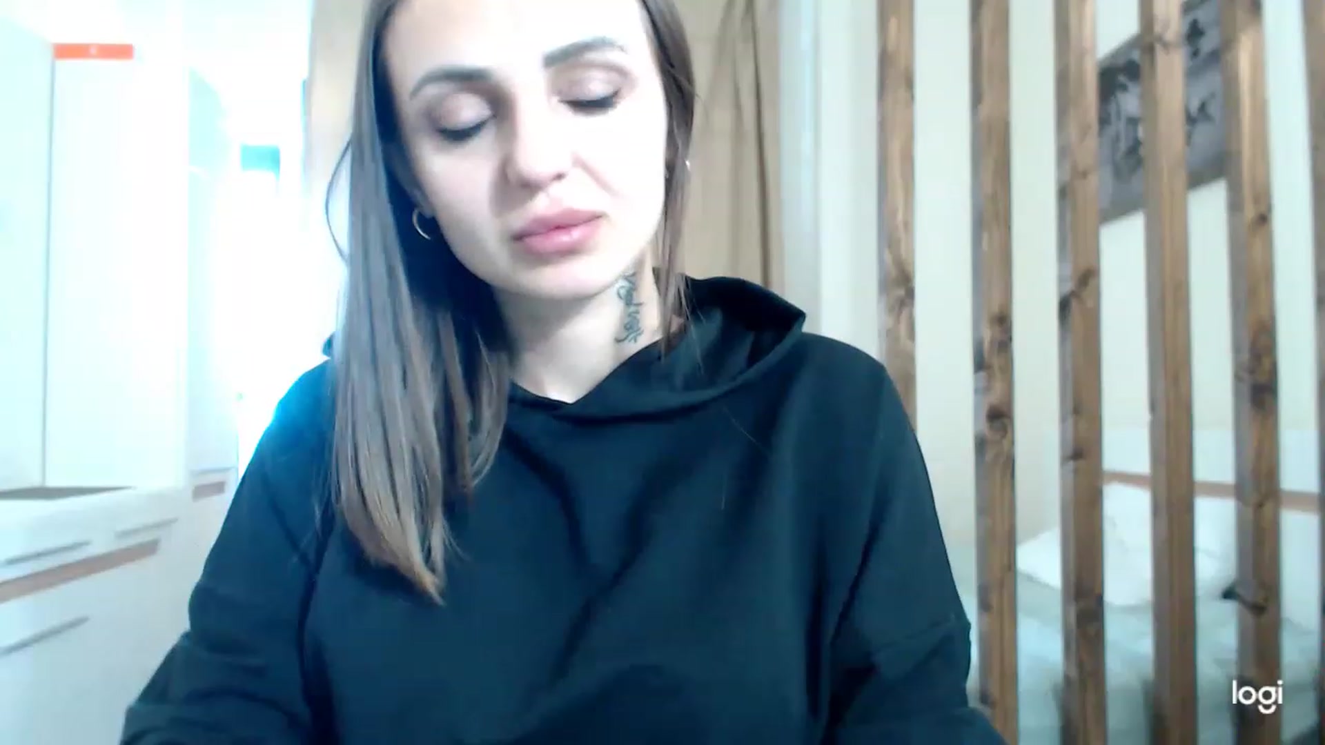 Gallery image thumbnail from CosNia's myfreecams stream on, 03/05/2023, 13:46 image 18 of 20