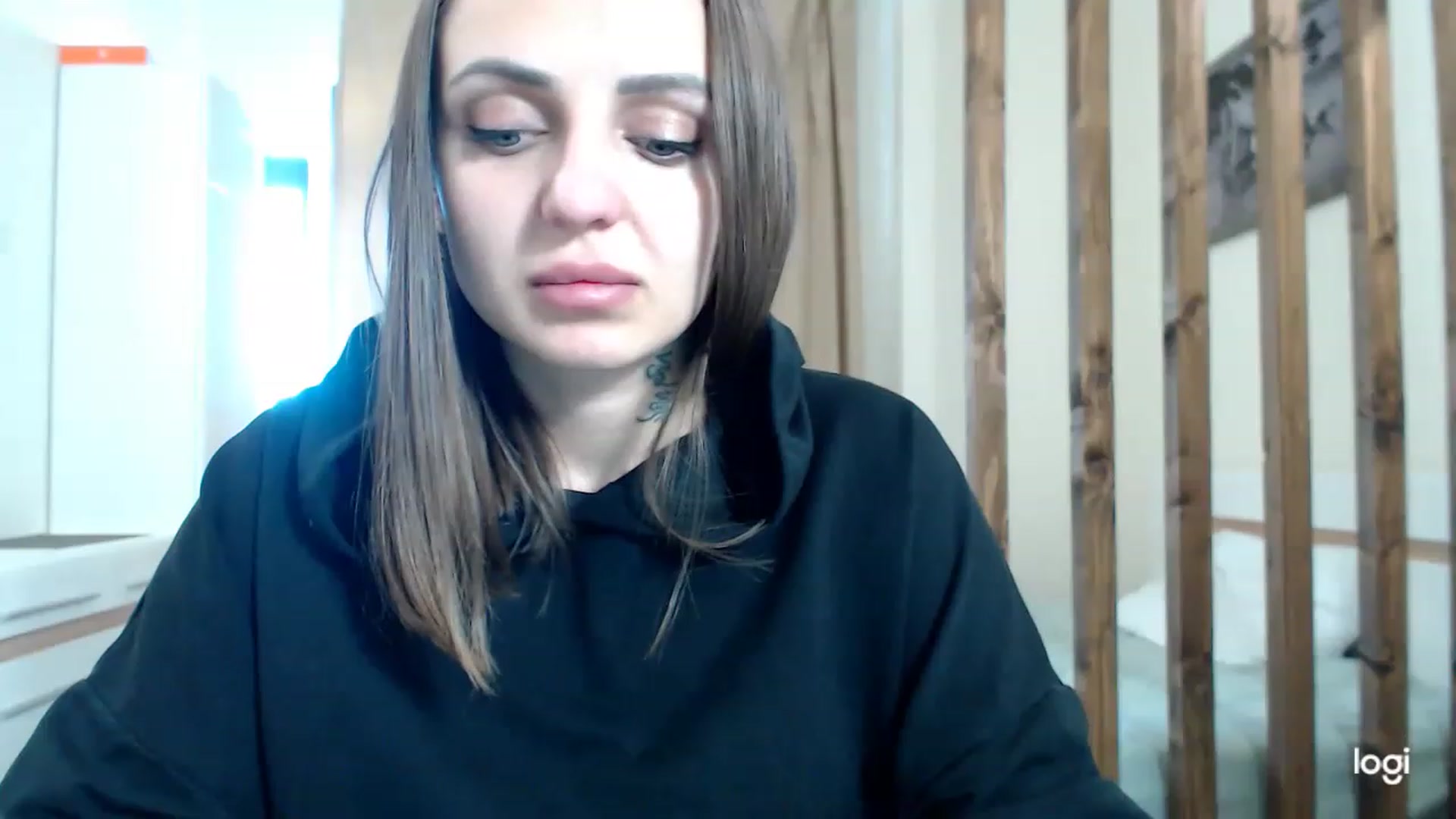 Gallery image thumbnail from CosNia's myfreecams stream on, 03/05/2023, 13:46 image 19 of 20