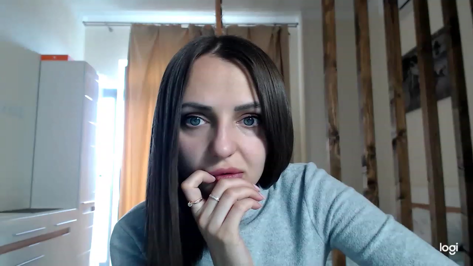 Gallery image thumbnail from CosNia's myfreecams stream on, 03/06/2023, 11:03 image 1 of 20