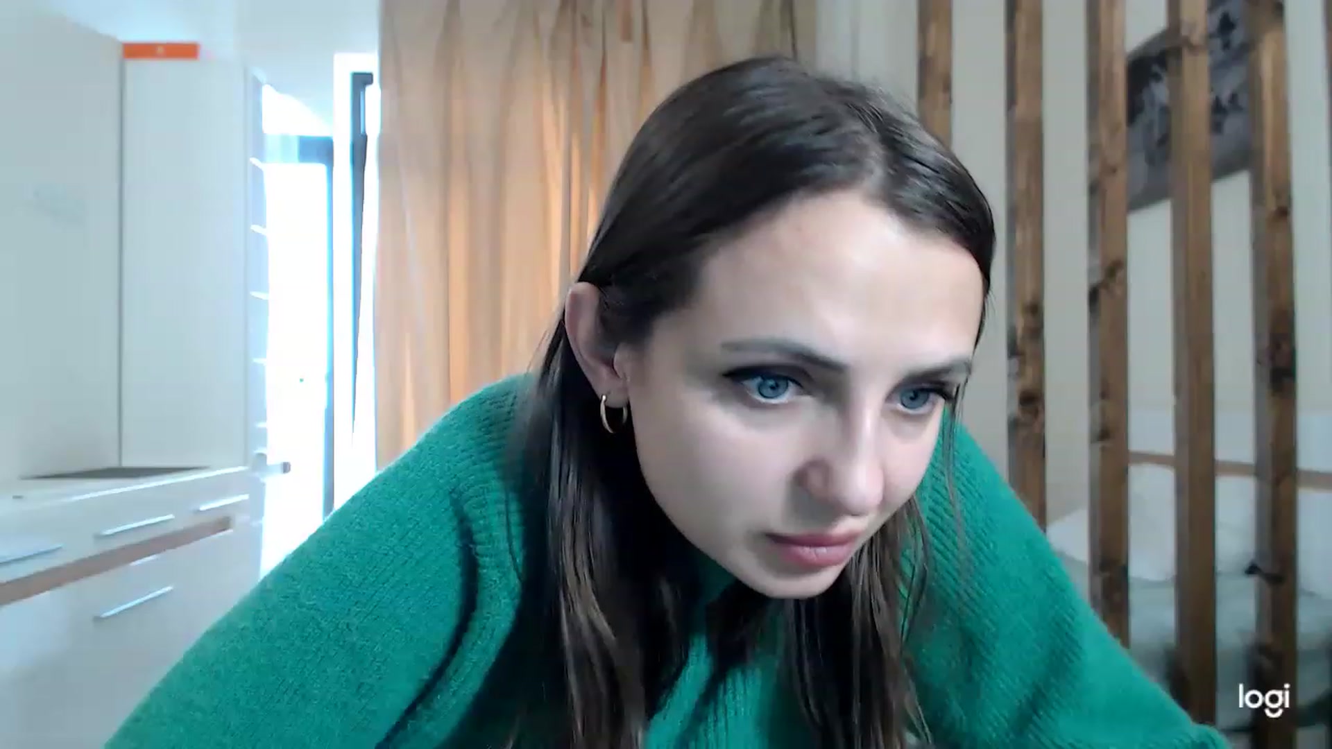 Gallery image thumbnail from CosNia's myfreecams stream on, 03/07/2023, 11:27 image 15 of 20