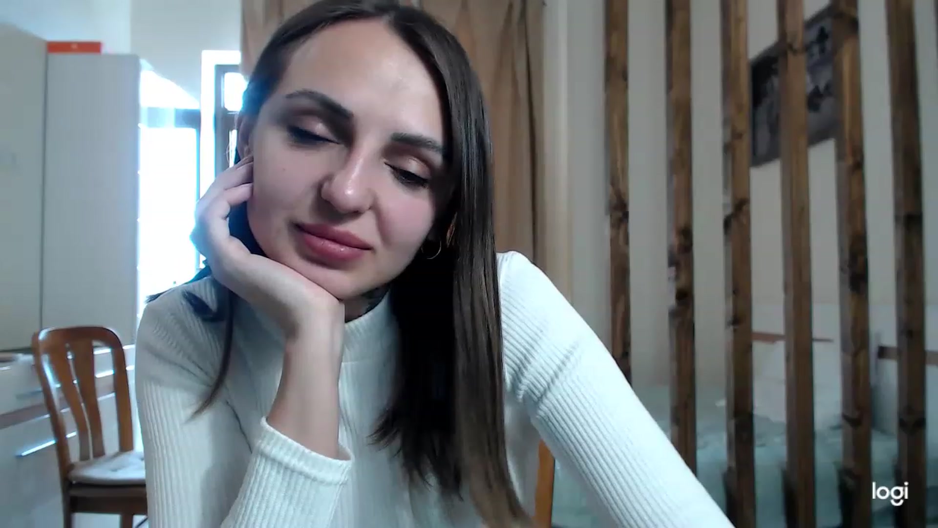 Gallery image thumbnail from CosNia's myfreecams stream on, 03/09/2023, 11:15 image 4 of 20
