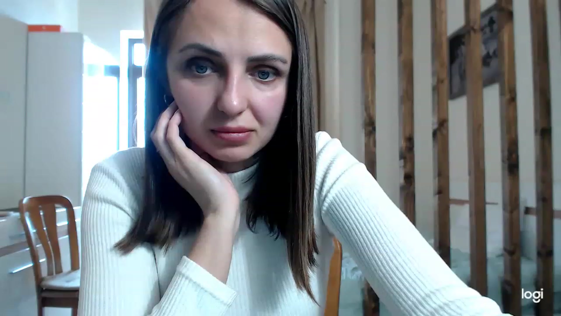 Gallery image thumbnail from CosNia's myfreecams stream on, 03/09/2023, 11:15 image 9 of 20