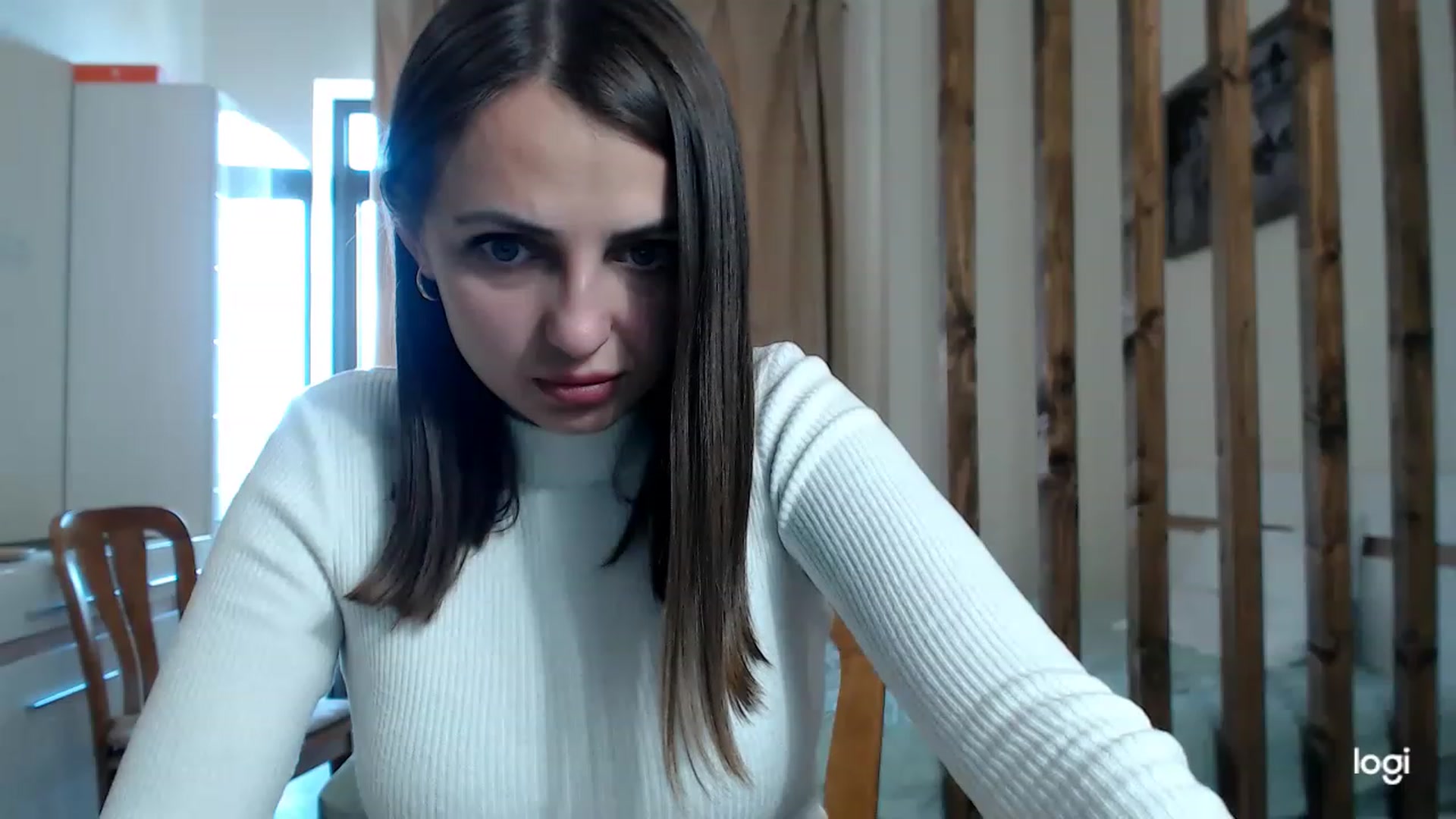 Gallery image thumbnail from CosNia's myfreecams stream on, 03/09/2023, 11:15 image 13 of 20