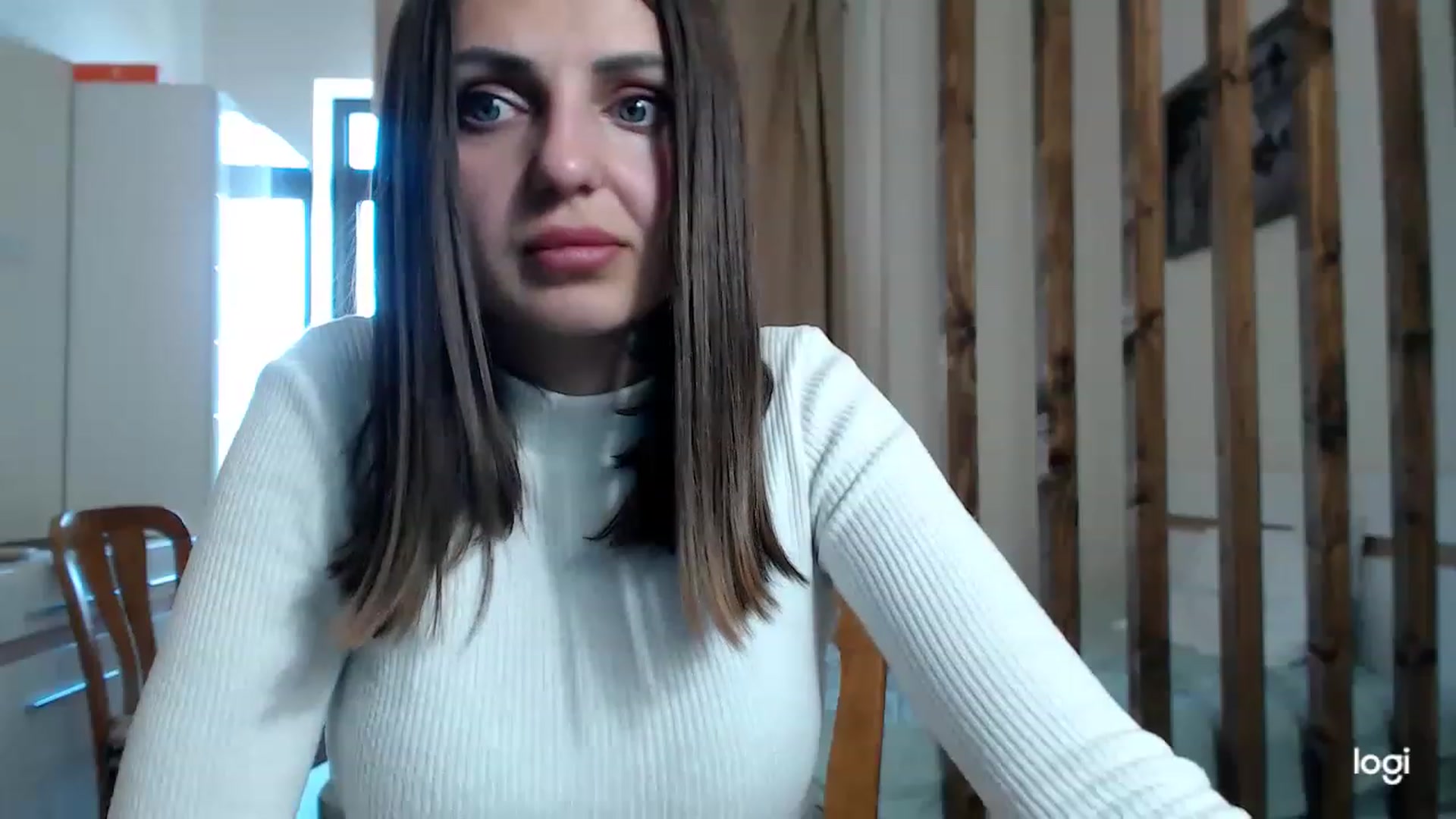 Gallery image thumbnail from CosNia's myfreecams stream on, 03/09/2023, 11:15 image 15 of 20