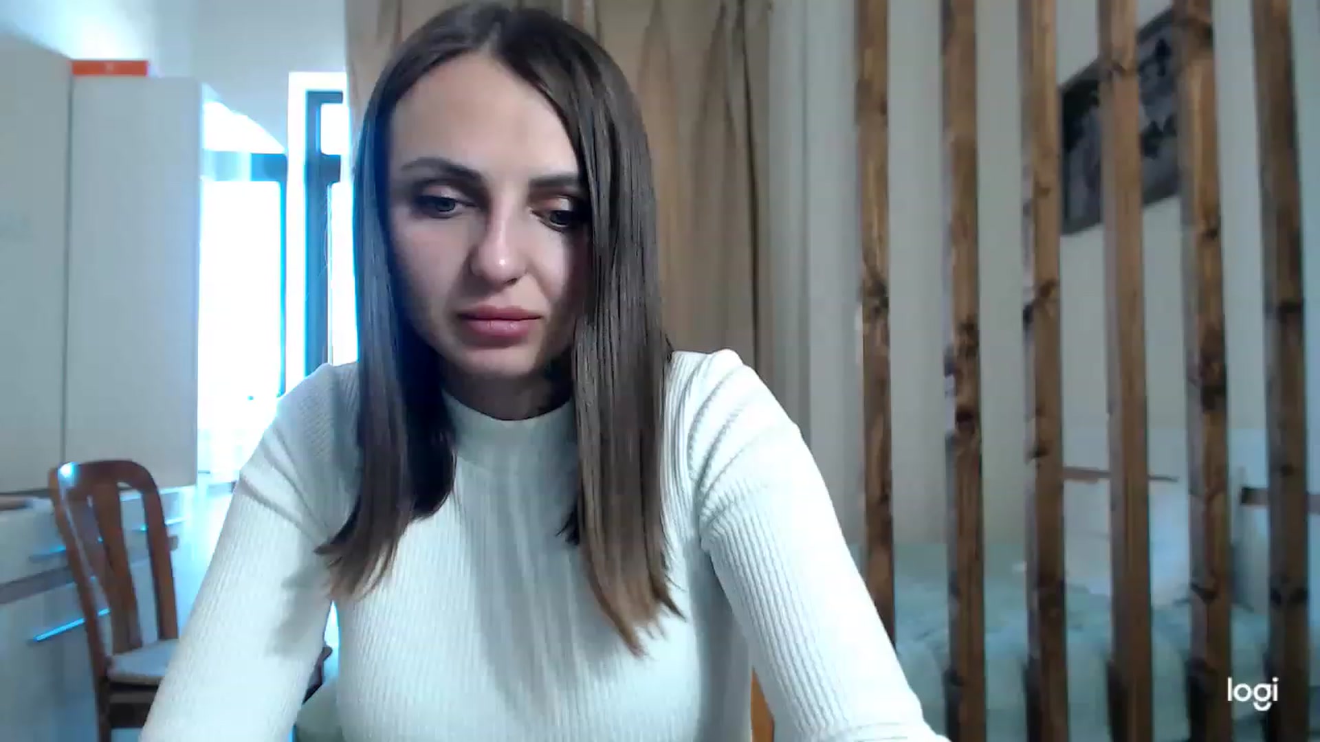 Gallery image thumbnail from CosNia's myfreecams stream on, 03/09/2023, 12:43 image 7 of 20