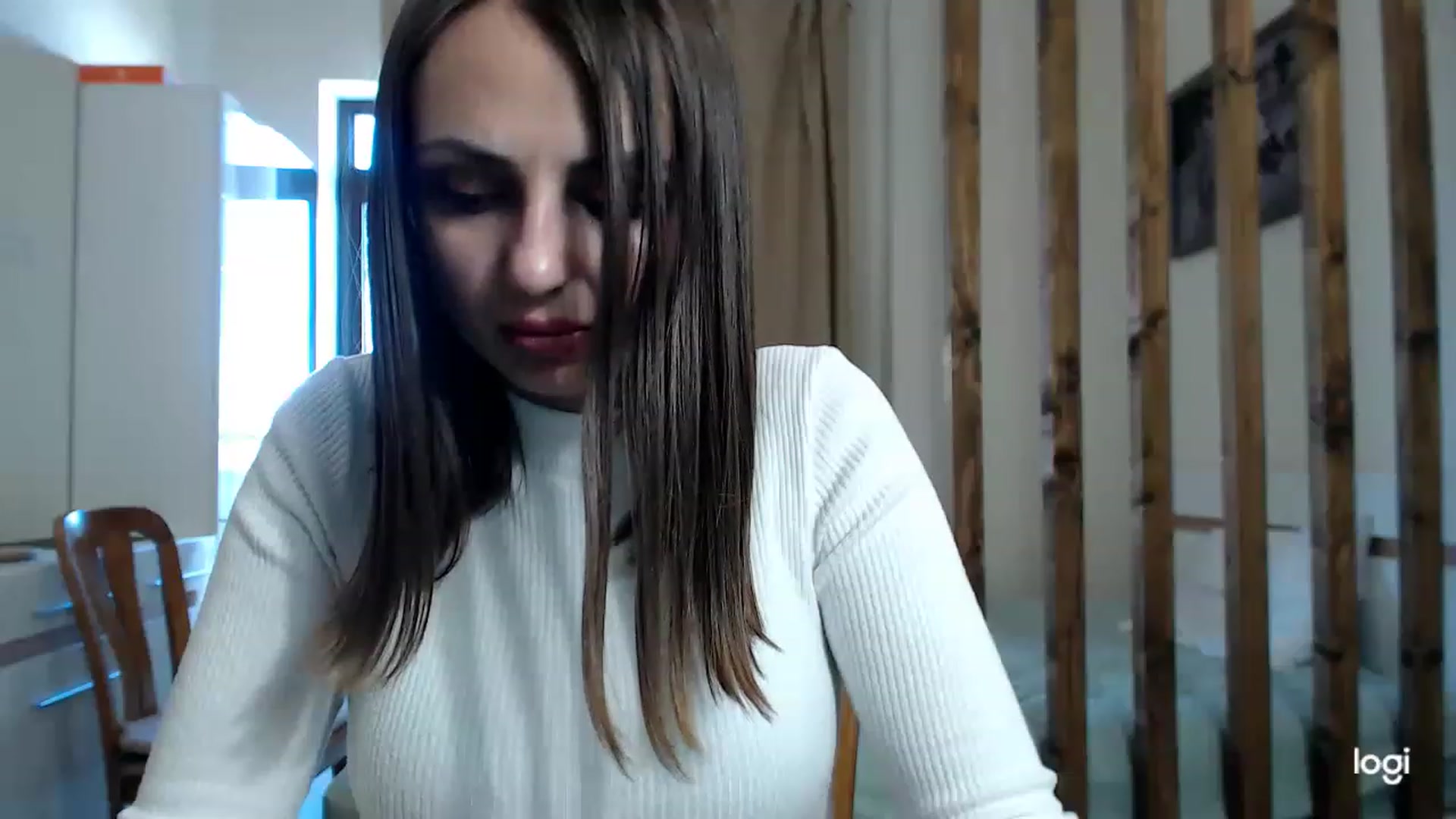 Gallery image thumbnail from CosNia's myfreecams stream on, 03/09/2023, 12:43 image 13 of 20