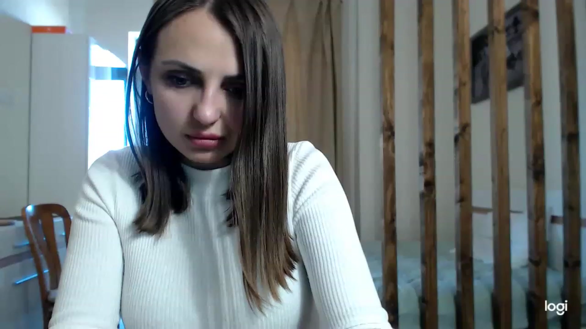 Gallery image thumbnail from CosNia's myfreecams stream on, 03/09/2023, 12:43 image 9 of 20