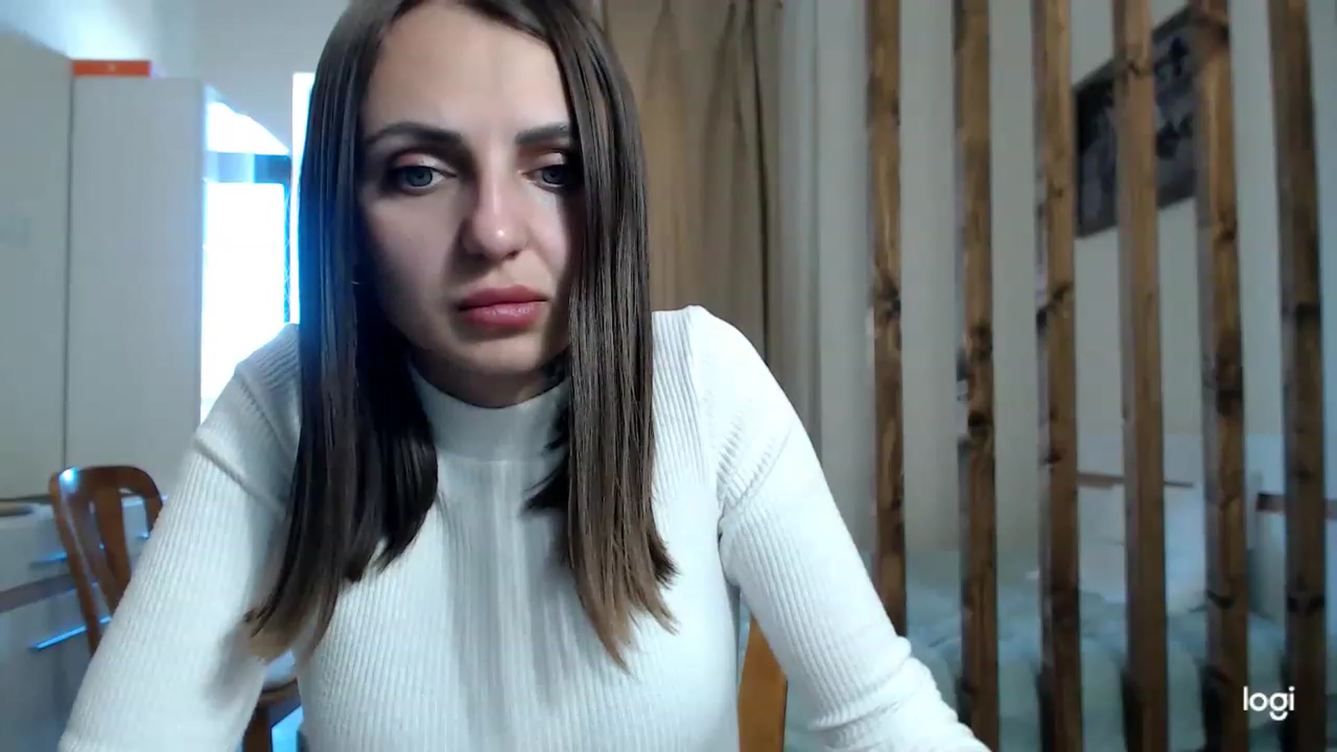 Gallery image thumbnail from CosNia's myfreecams stream on, 03/09/2023, 12:43 image 15 of 20