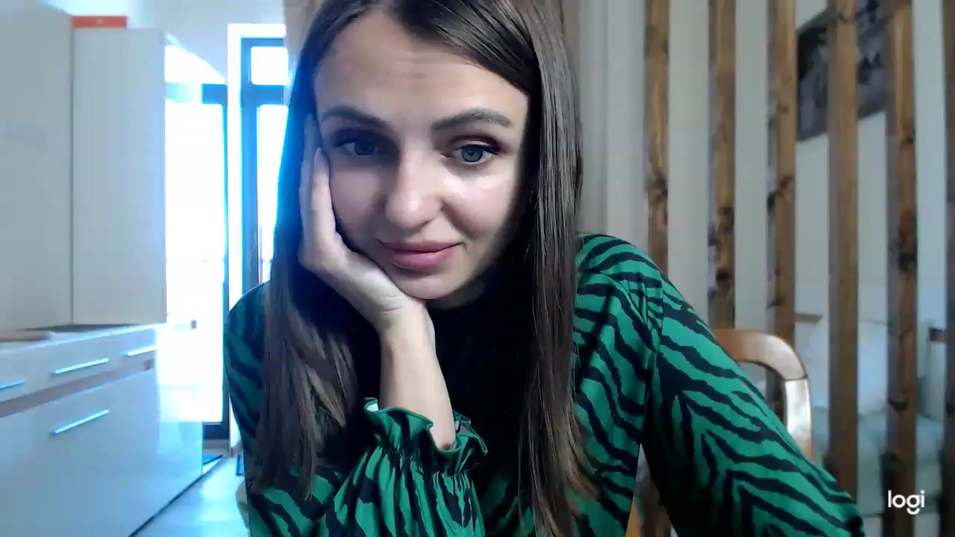 Gallery image thumbnail from CosNia's myfreecams stream on, 03/10/2023, 11:46 image 1 of 20