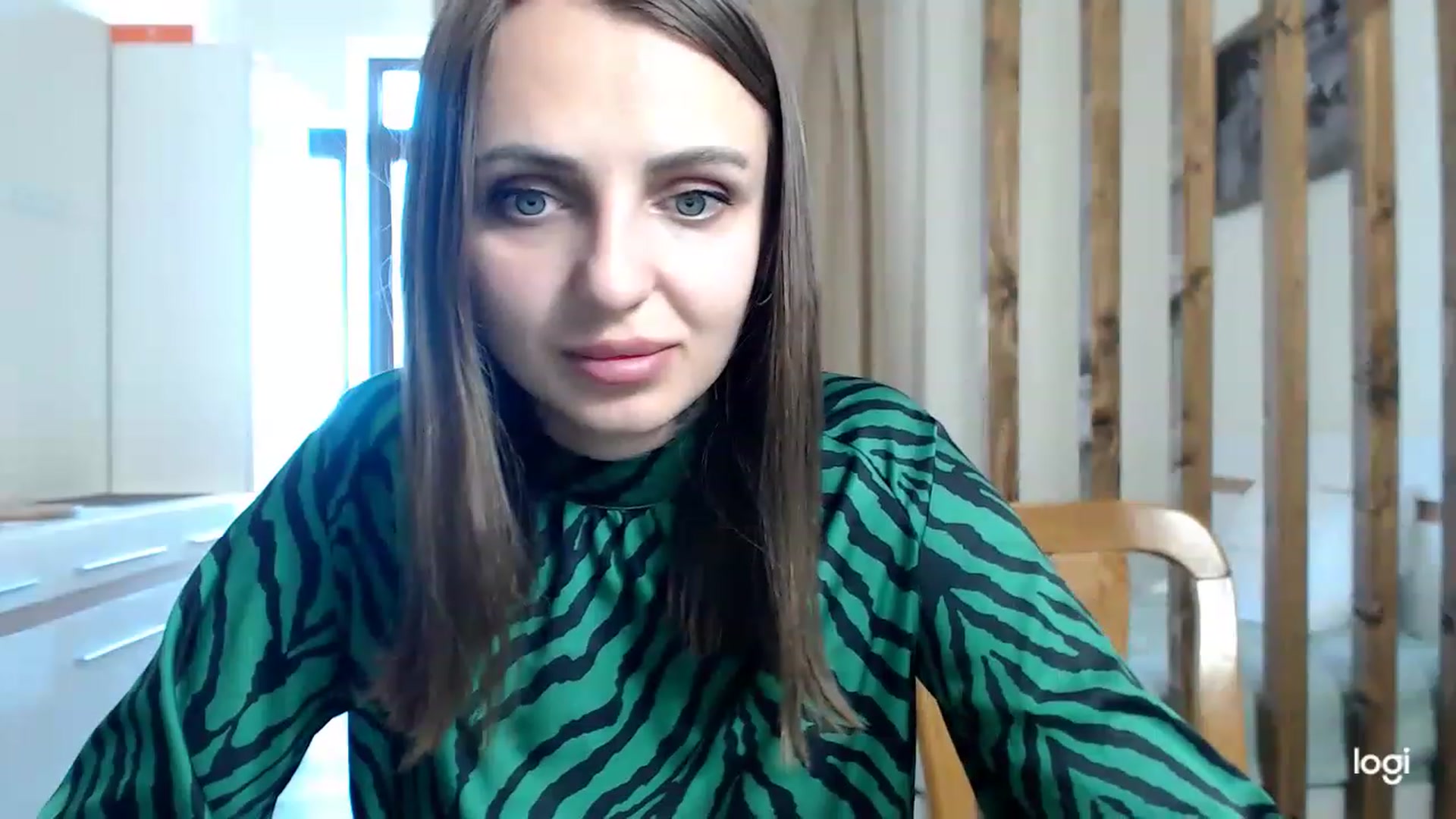 Gallery image thumbnail from CosNia's myfreecams stream on, 03/10/2023, 11:46 image 5 of 20