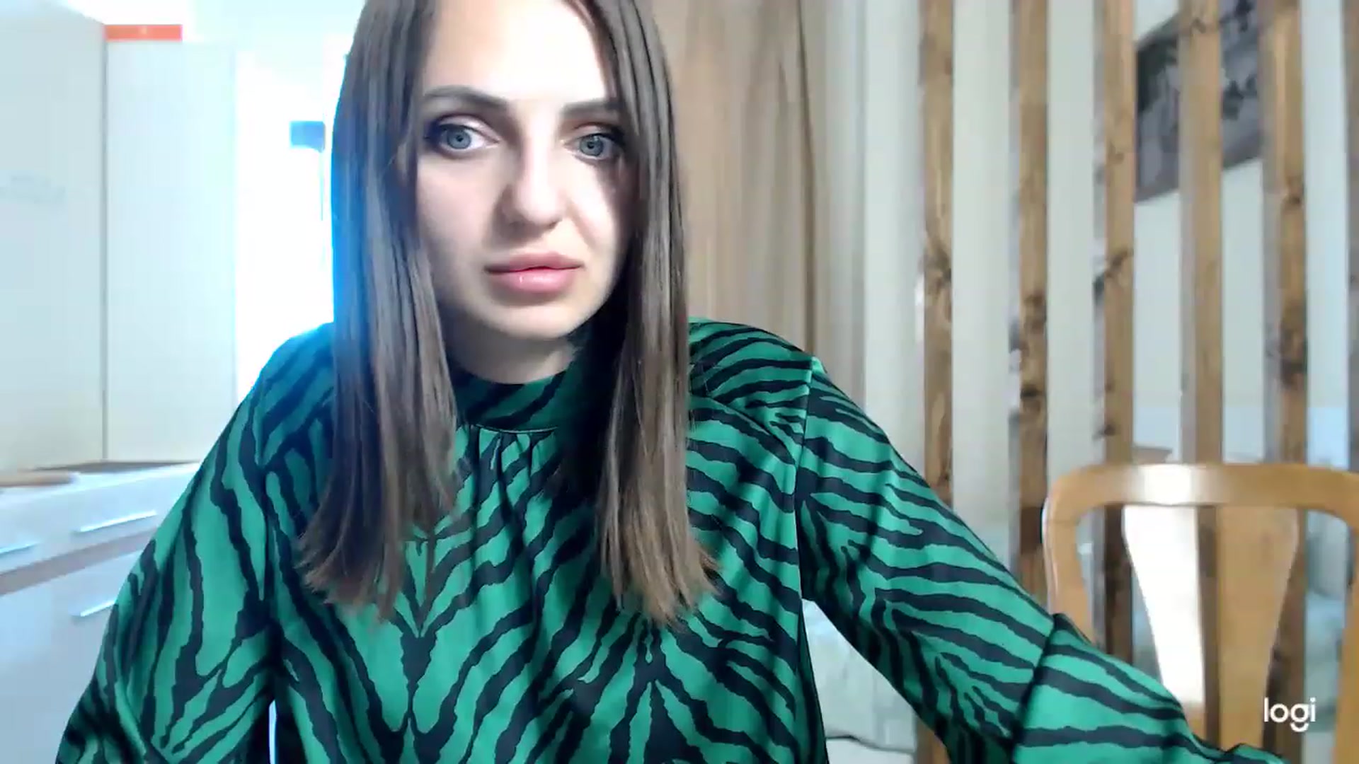 Gallery image thumbnail from CosNia's myfreecams stream on, 03/10/2023, 12:14 image 14 of 20
