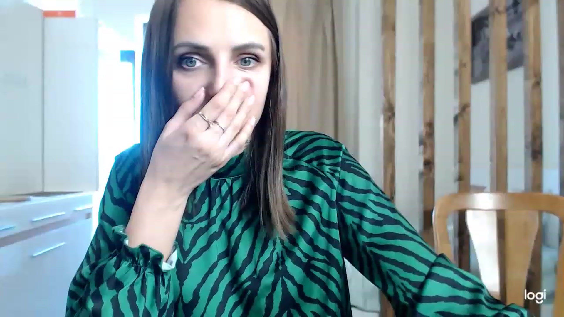 Gallery image thumbnail from CosNia's myfreecams stream on, 03/10/2023, 12:14 image 13 of 20