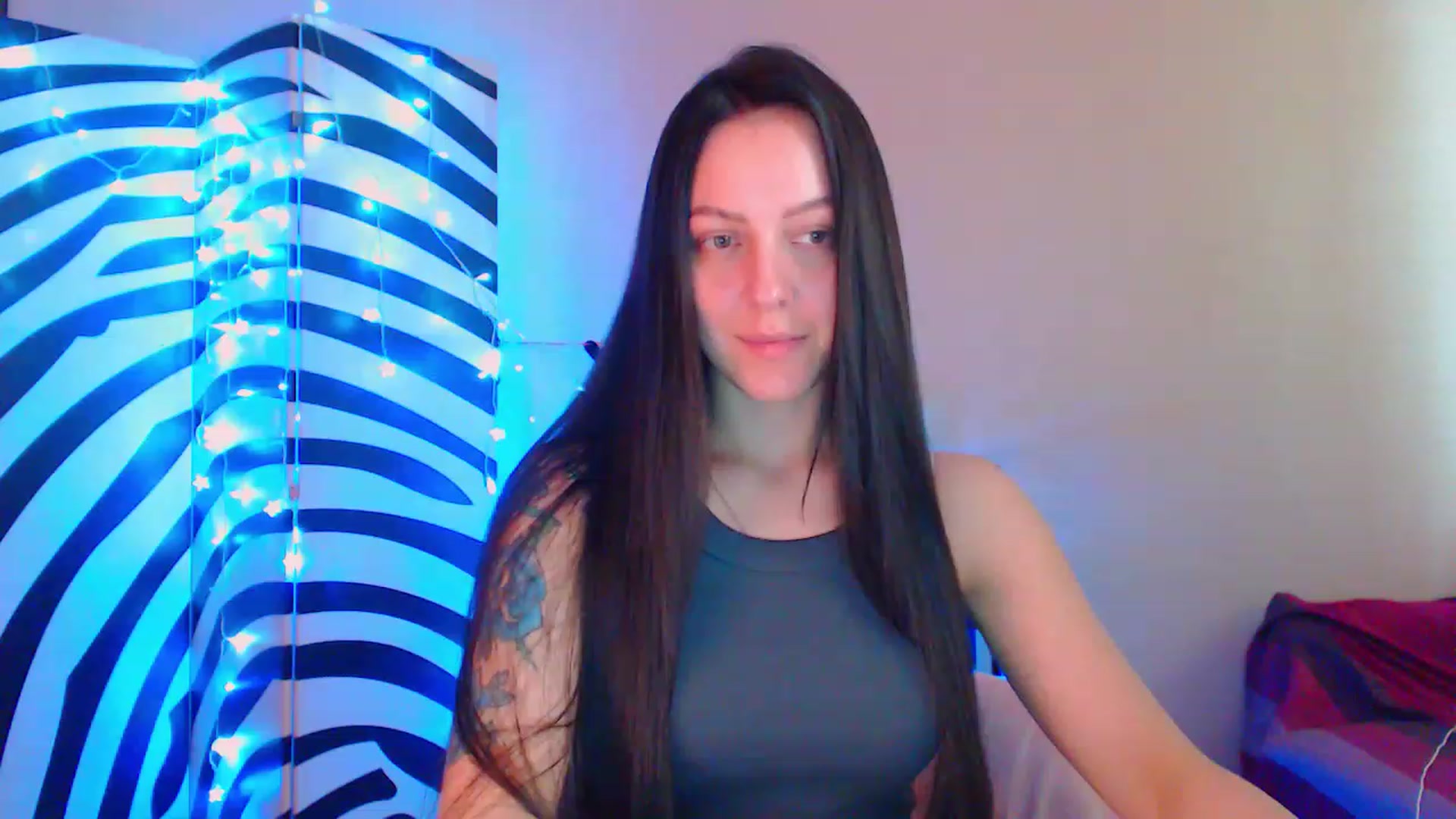 Gallery image thumbnail from Cos_Sexy's myfreecams stream on, 06/01/2023, 13:27 image 16 of 20
