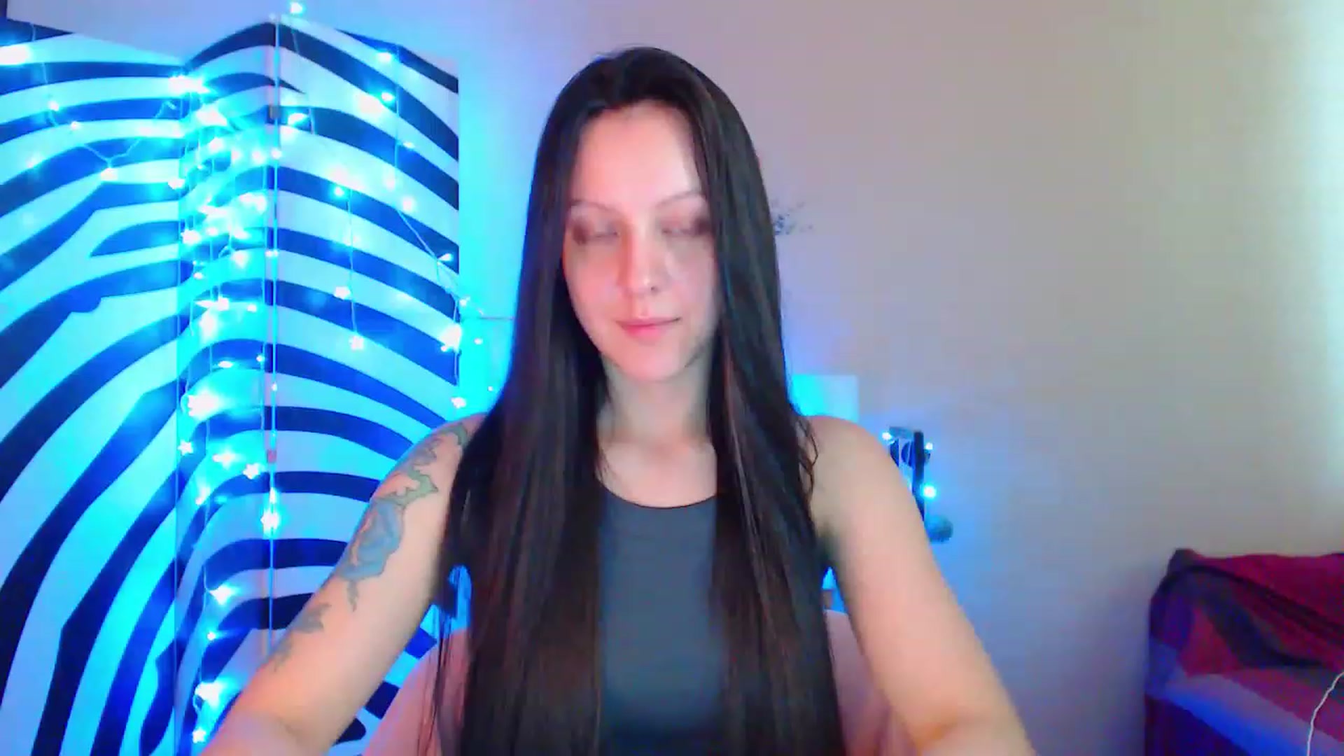 Gallery image thumbnail from Cos_Sexy's myfreecams stream on, 06/01/2023, 13:27 image 2 of 20