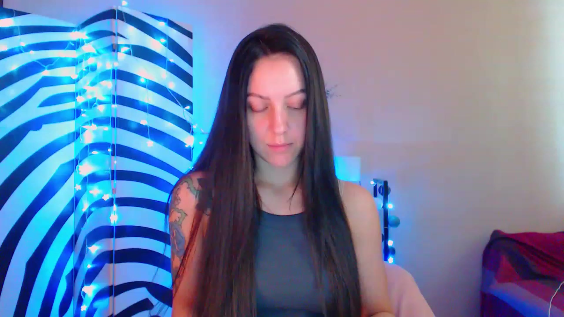 Gallery image thumbnail from Cos_Sexy's myfreecams stream on, 06/01/2023, 13:27 image 11 of 20