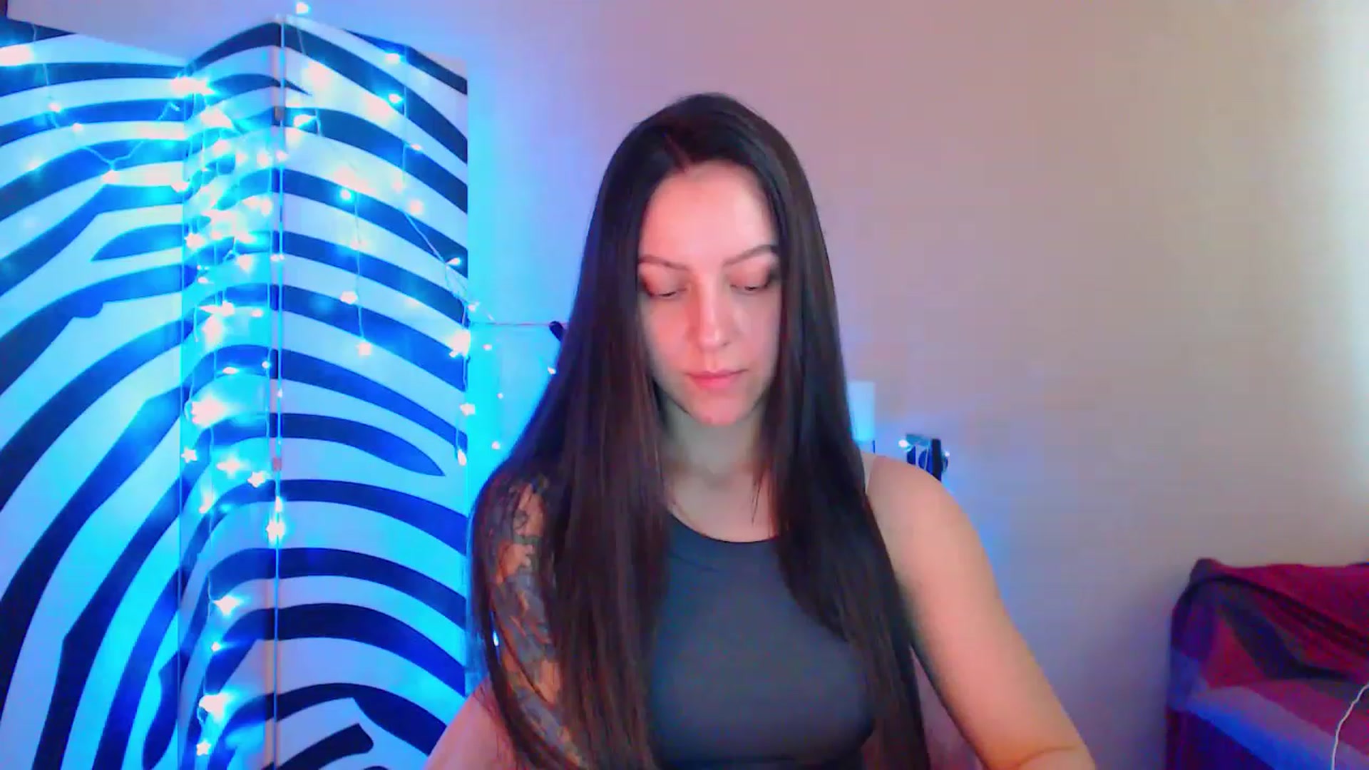 Gallery image thumbnail from Cos_Sexy's myfreecams stream on, 06/01/2023, 13:27 image 8 of 20
