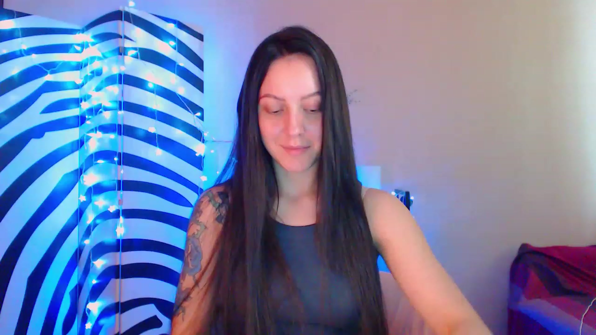 Gallery image thumbnail from Cos_Sexy's myfreecams stream on, 06/01/2023, 13:27 image 17 of 20