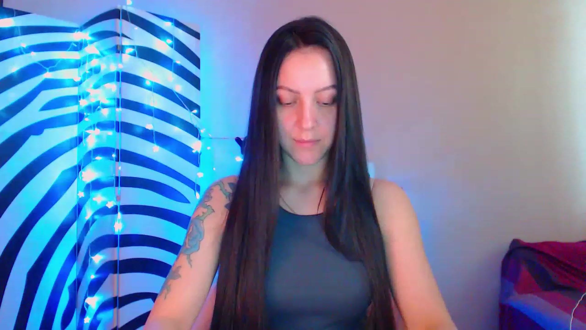 Gallery image thumbnail from Cos_Sexy's myfreecams stream on, 06/01/2023, 13:27 image 14 of 20